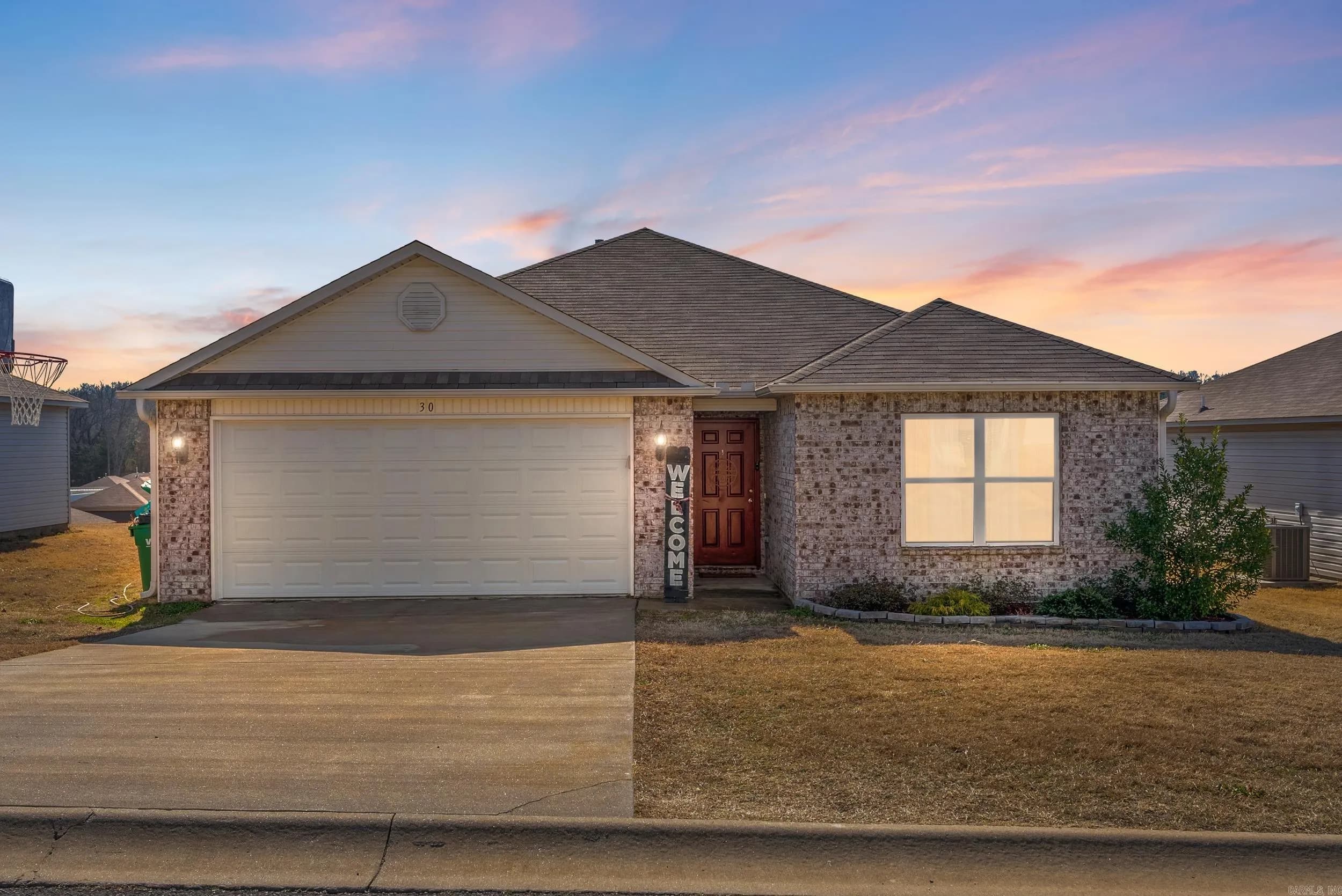 Property at 30  Summer wind - Image 1
