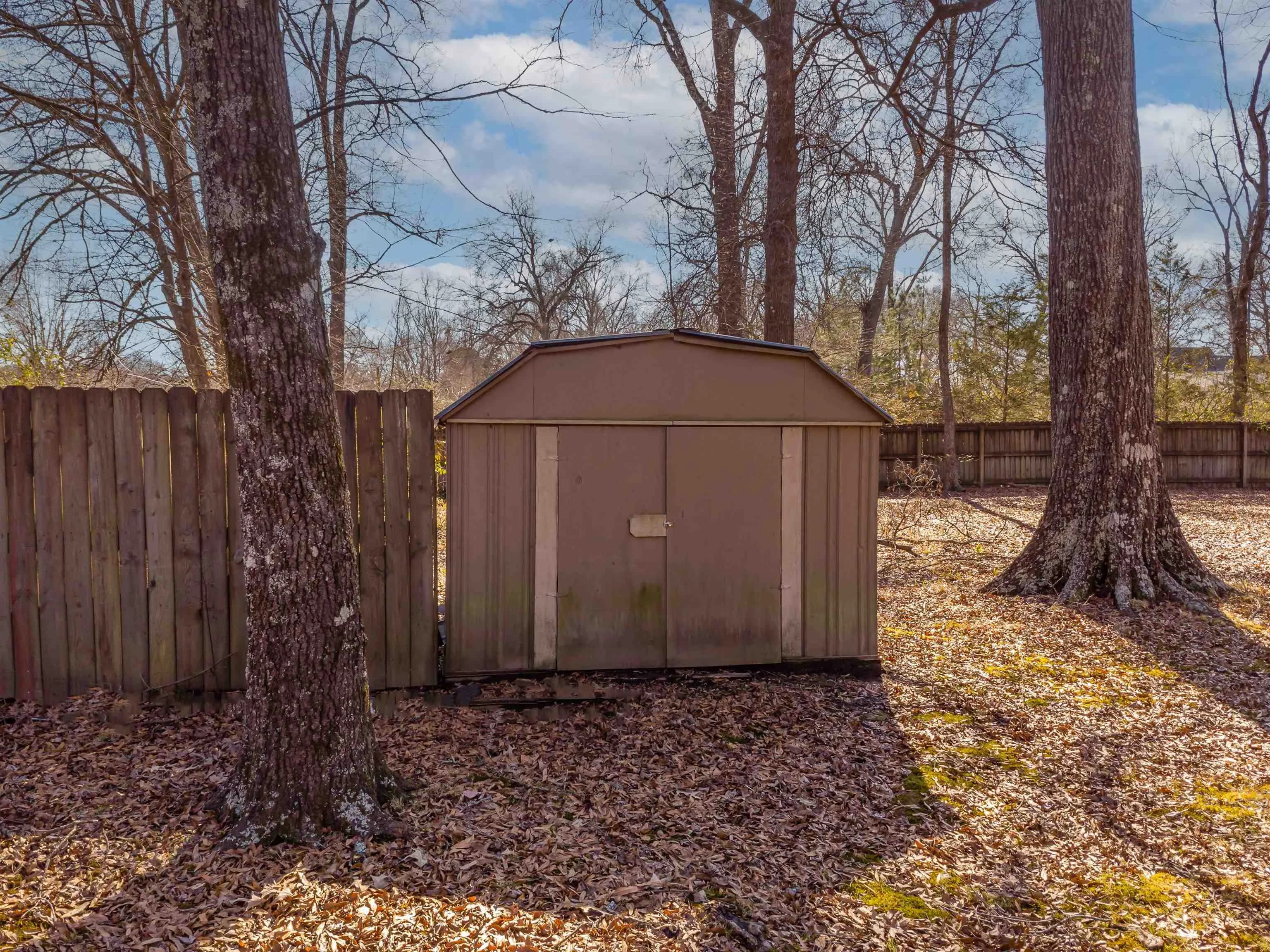 Property at 11  Douglas - Image 39