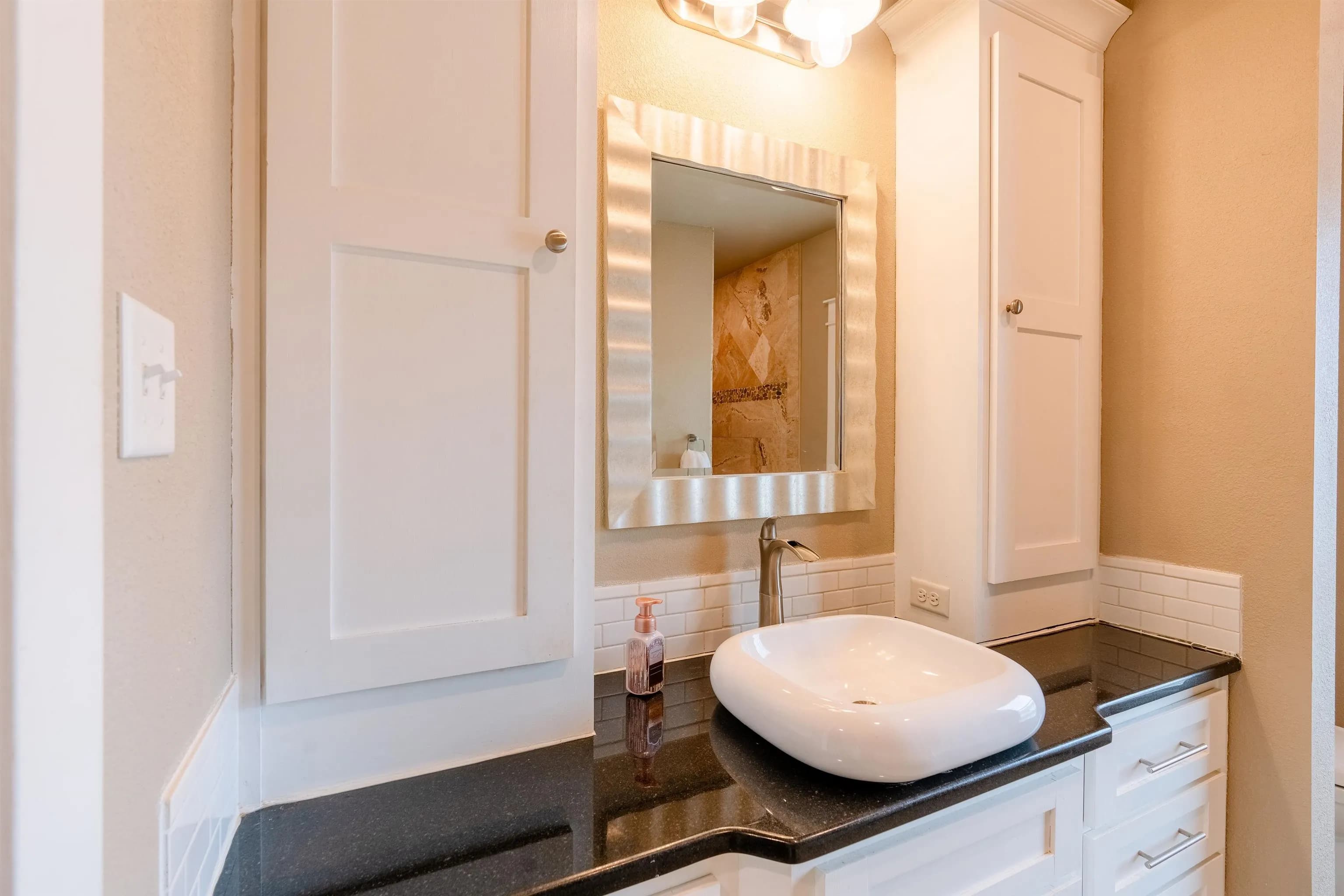 Property at 2119  Riverbend rd. - Image 36