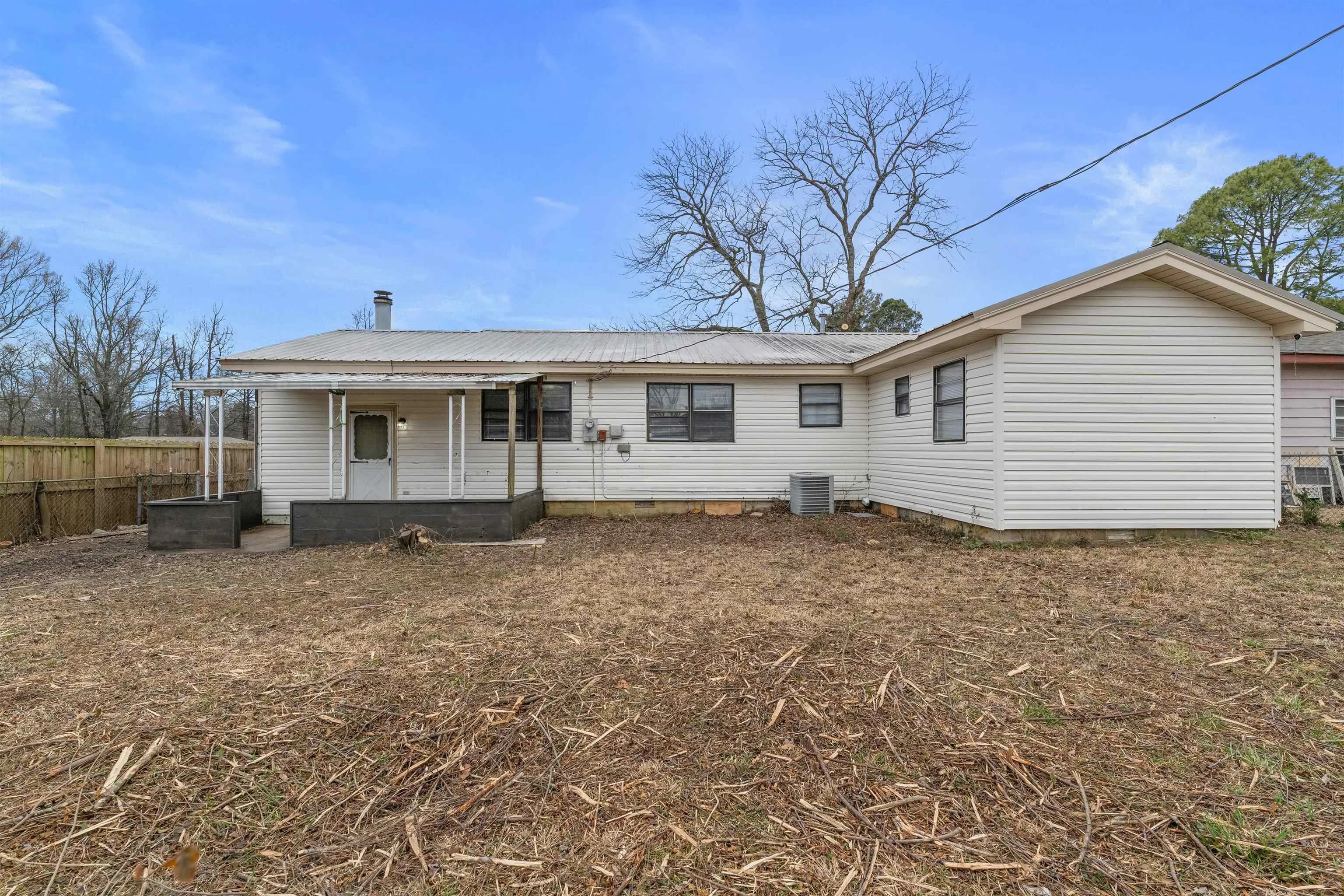 Property at 232  Pearl - Image 36