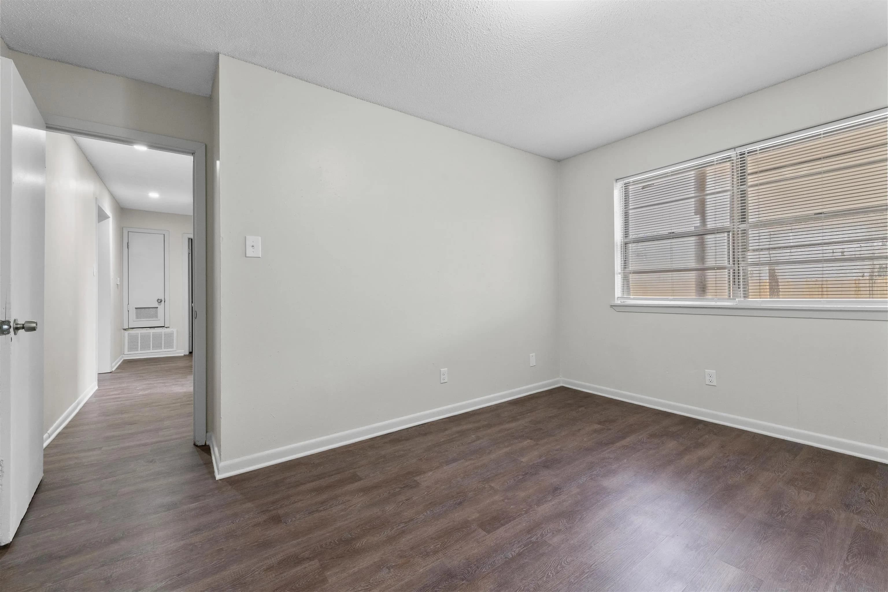 Property at 232  Pearl - Image 28