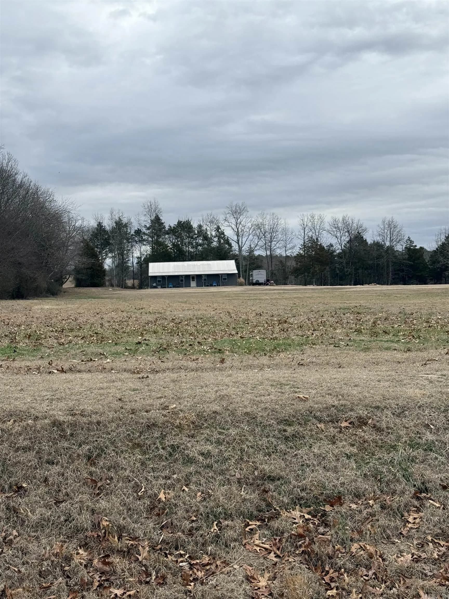 Property at 385  Section line - Image 3