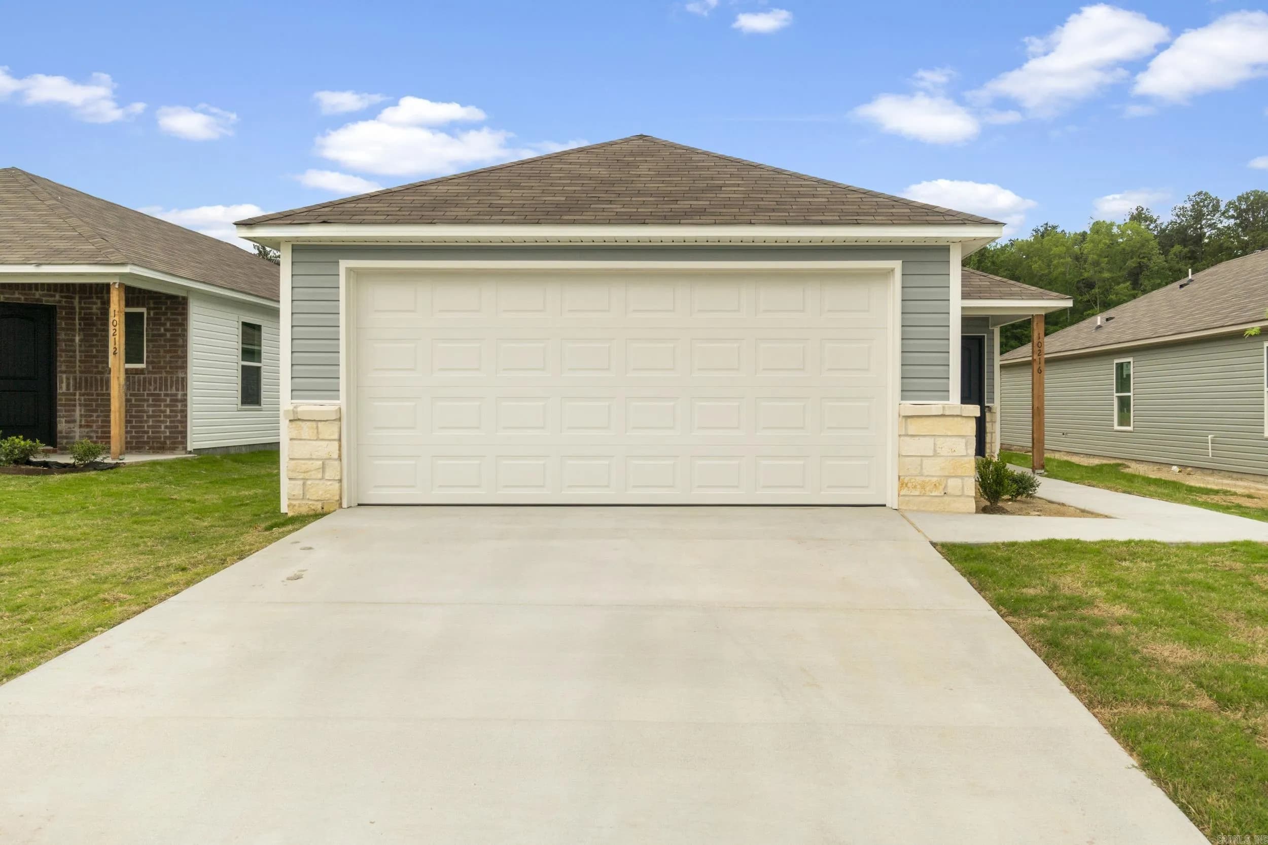 Property at 10216  Marilyn  Lot 164 Block 0 - Image 4