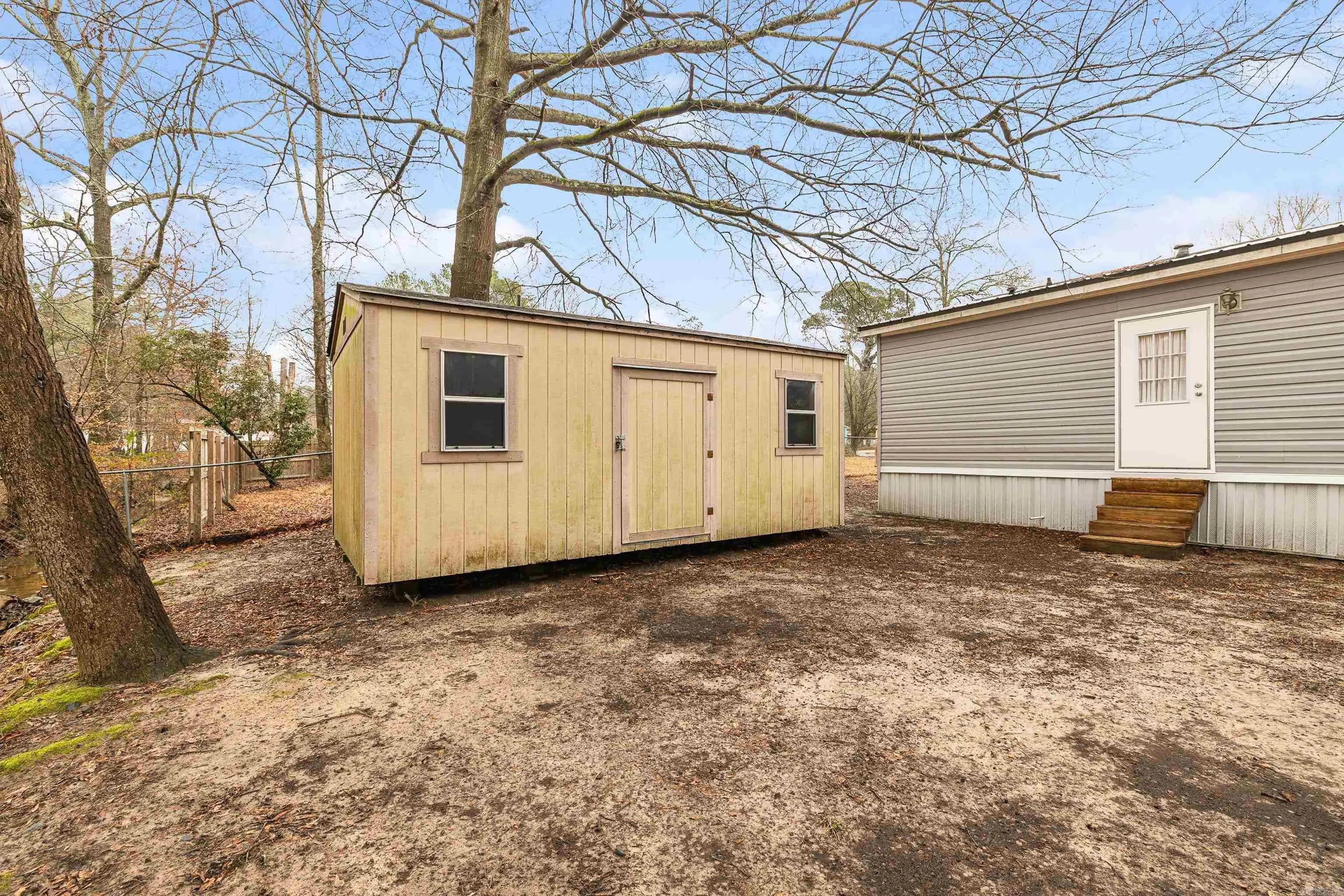 Property at 10624  Morningside - Image 35