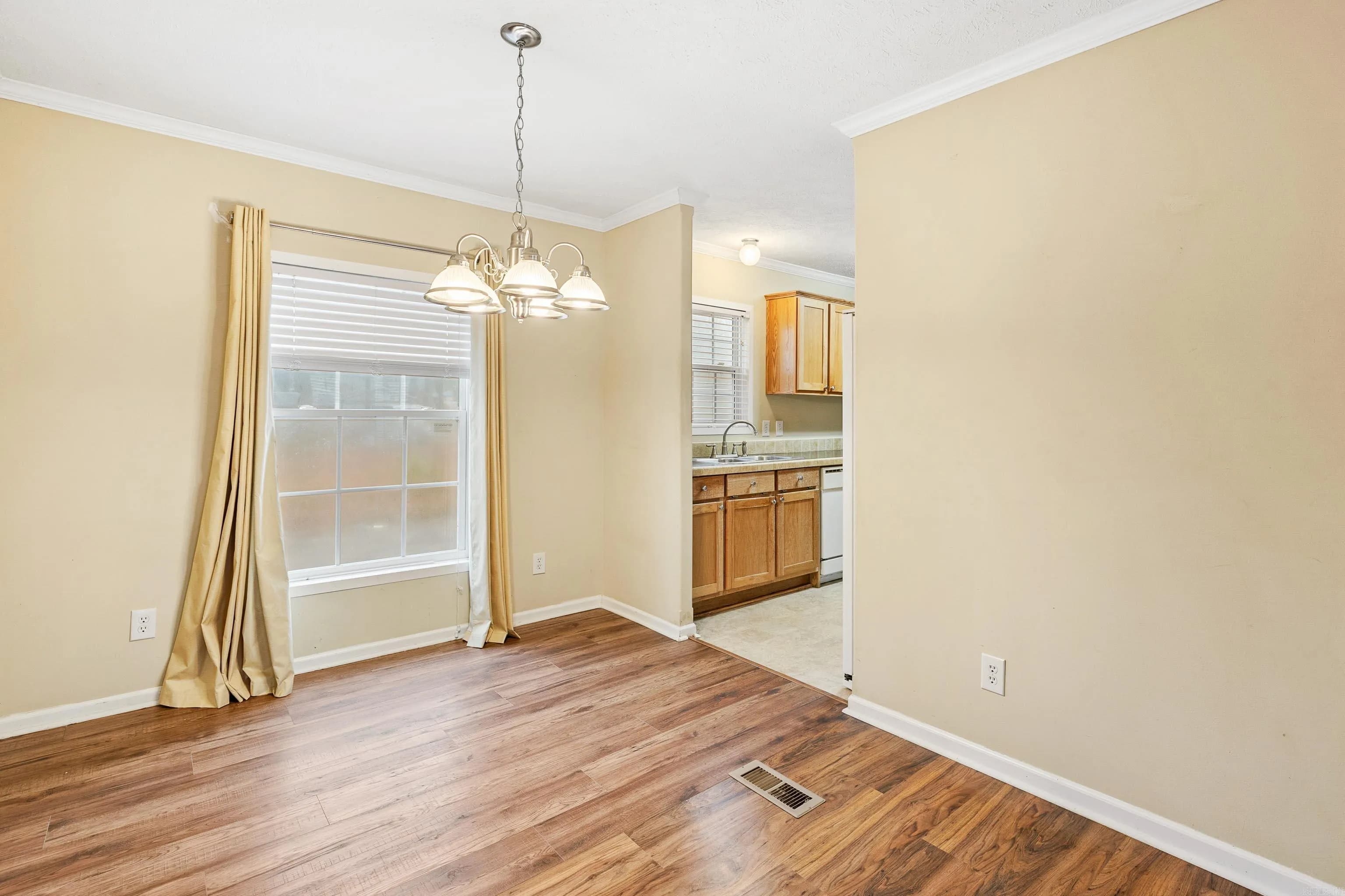 Property at 10624  Morningside - Image 20