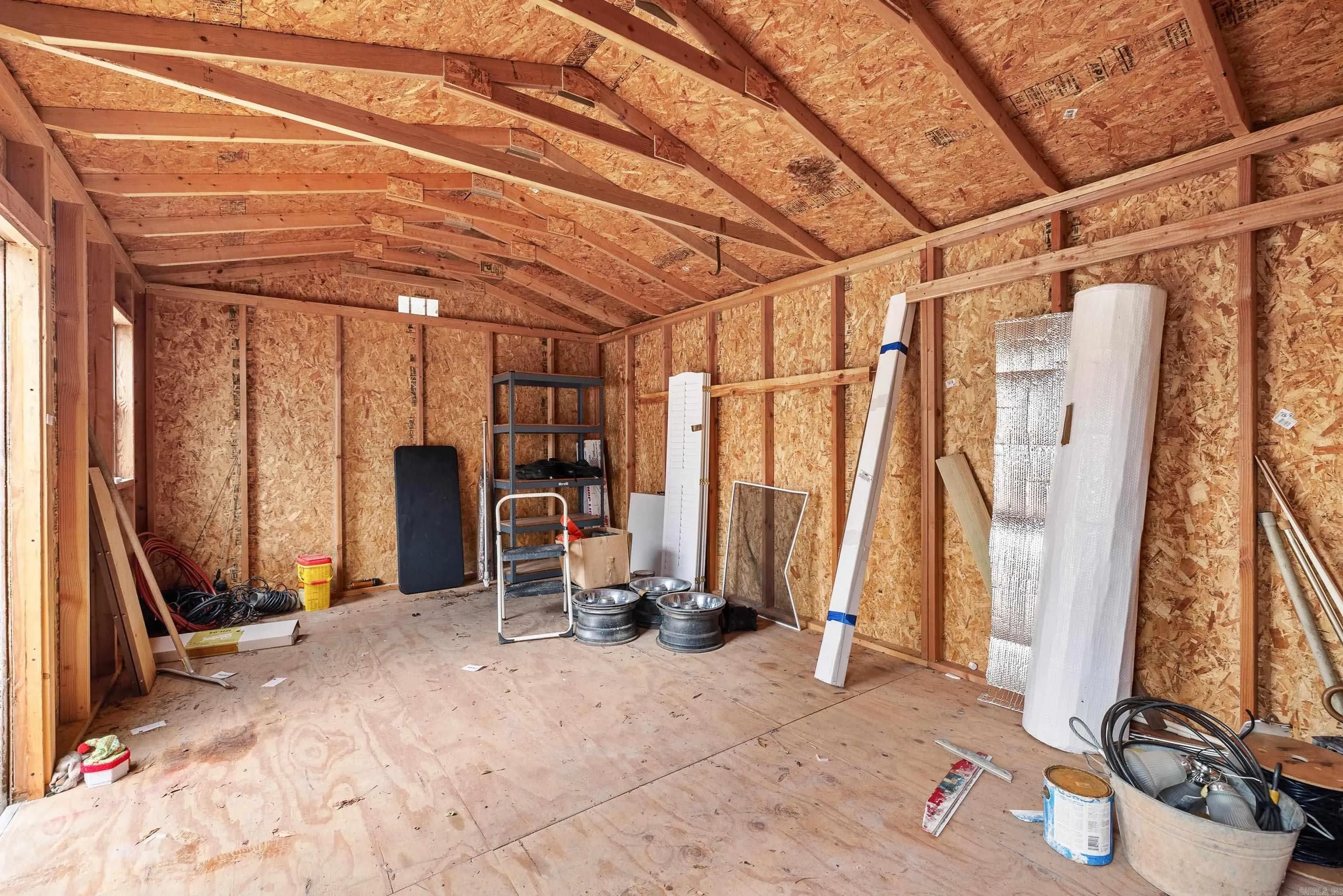 Property at 10624  Morningside - Image 34