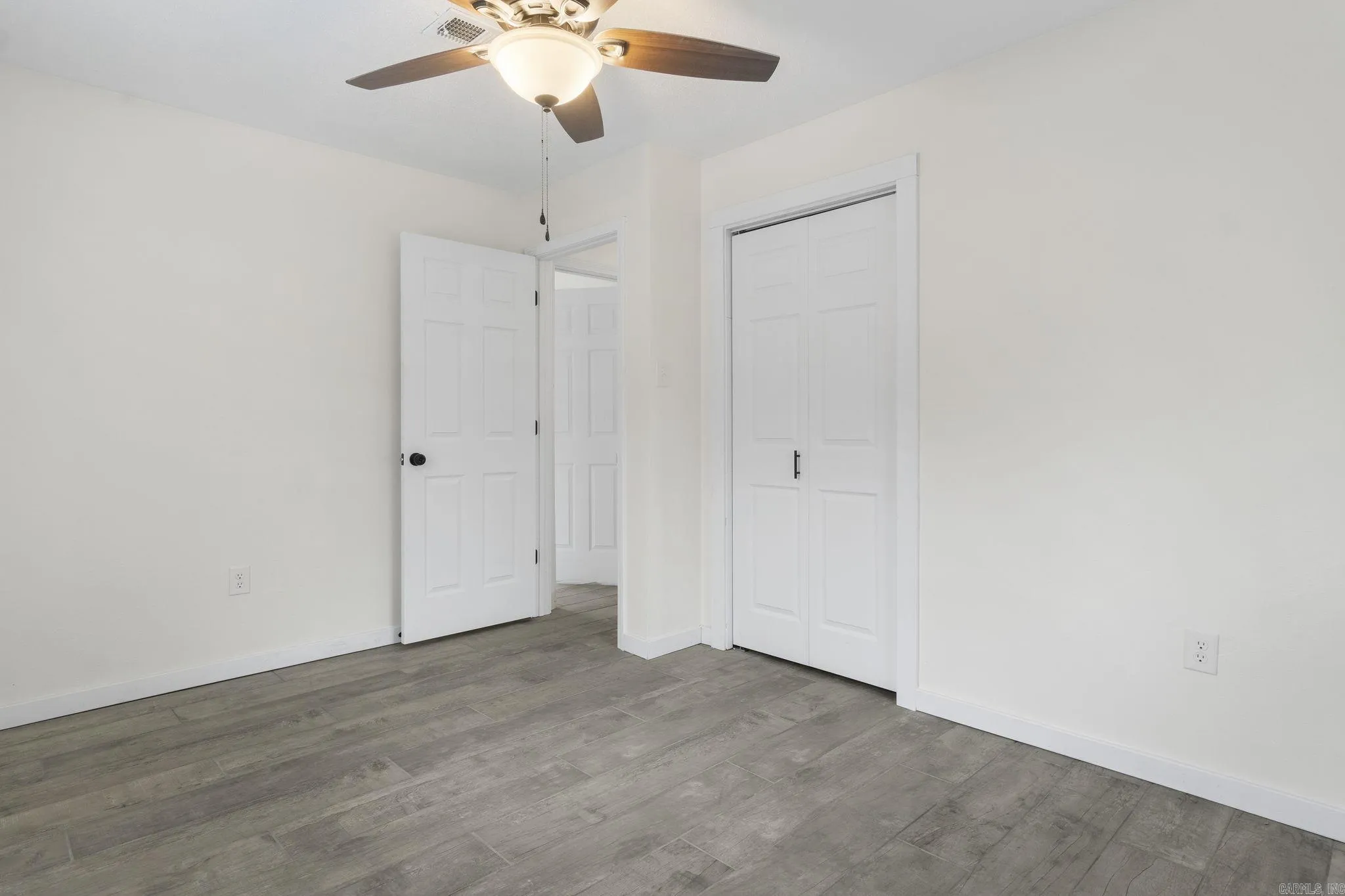 Property at 1926  Matt - Image 38