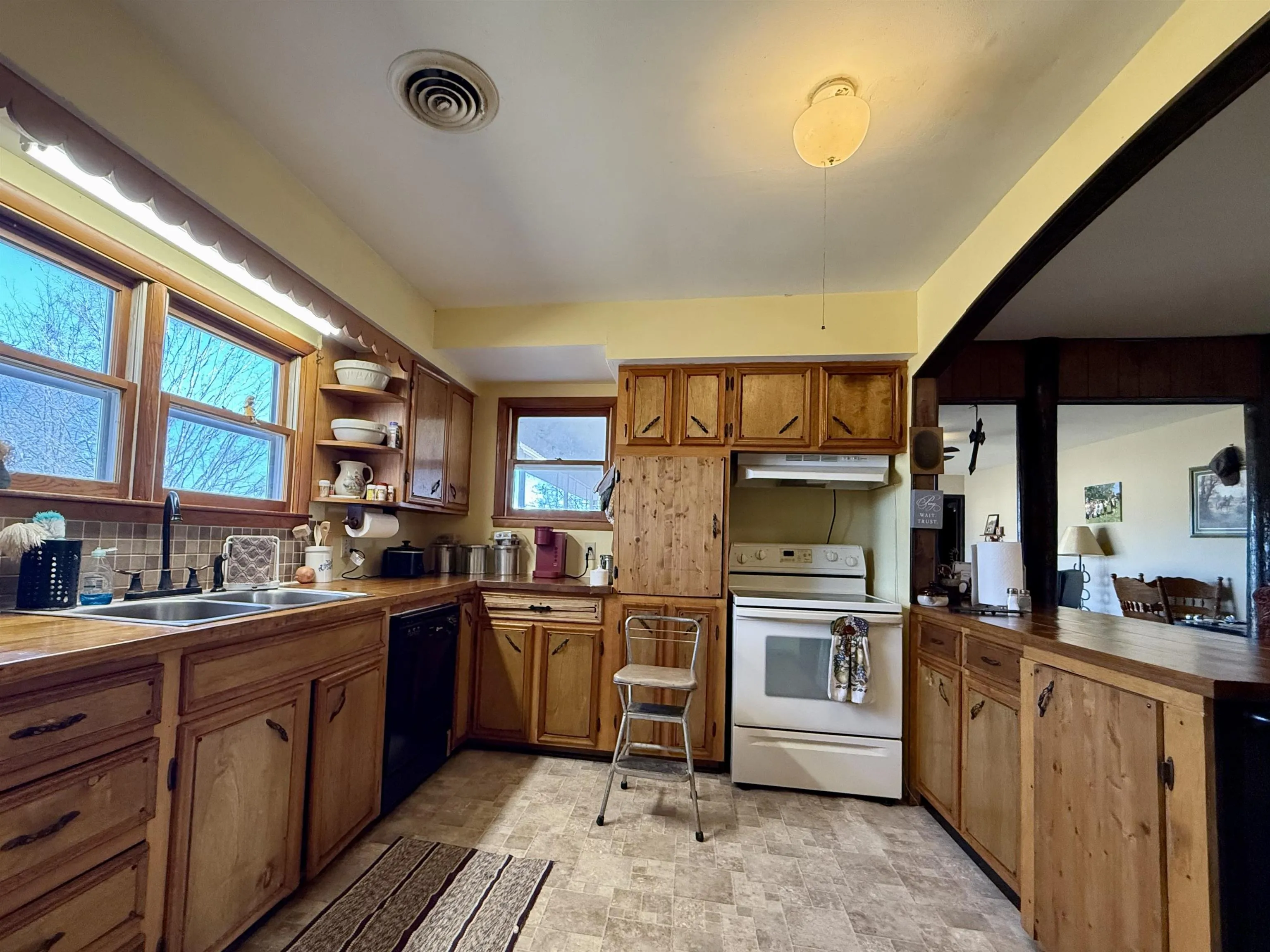 Property at 7738  P highway - Image 38