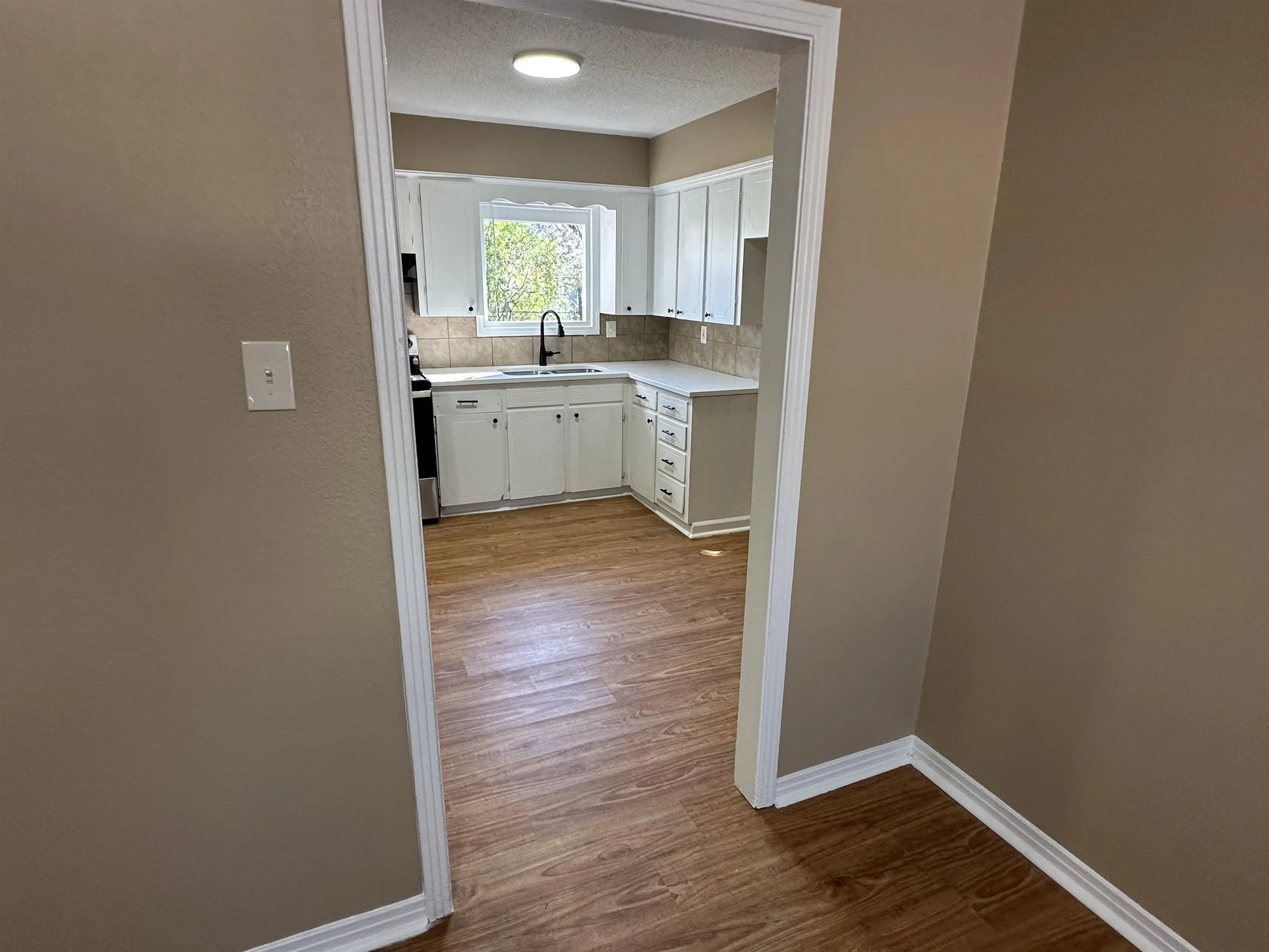 Property at 5401  Mcclellan - Image 5
