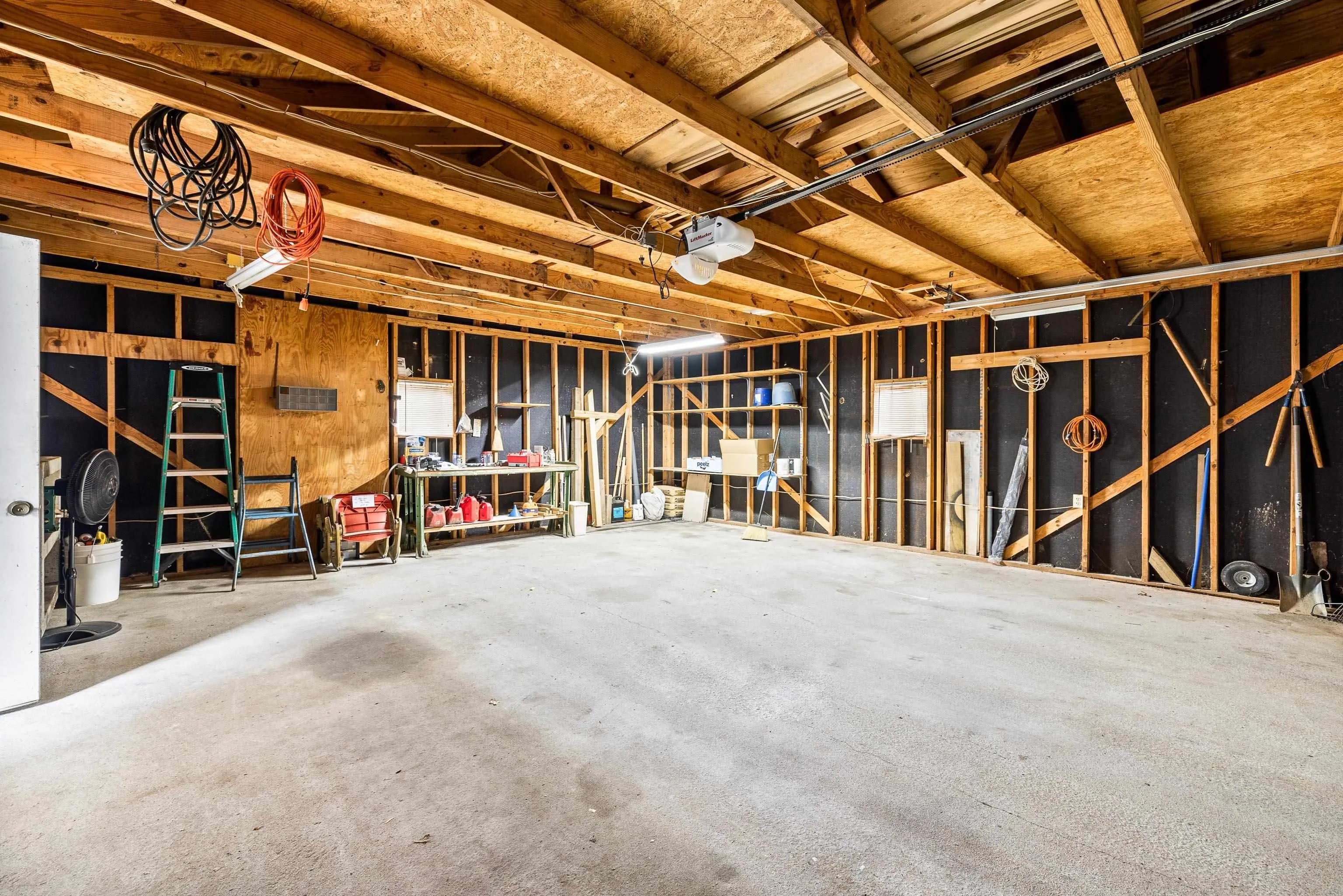Property at 5636  Hwy 298 - Image 9