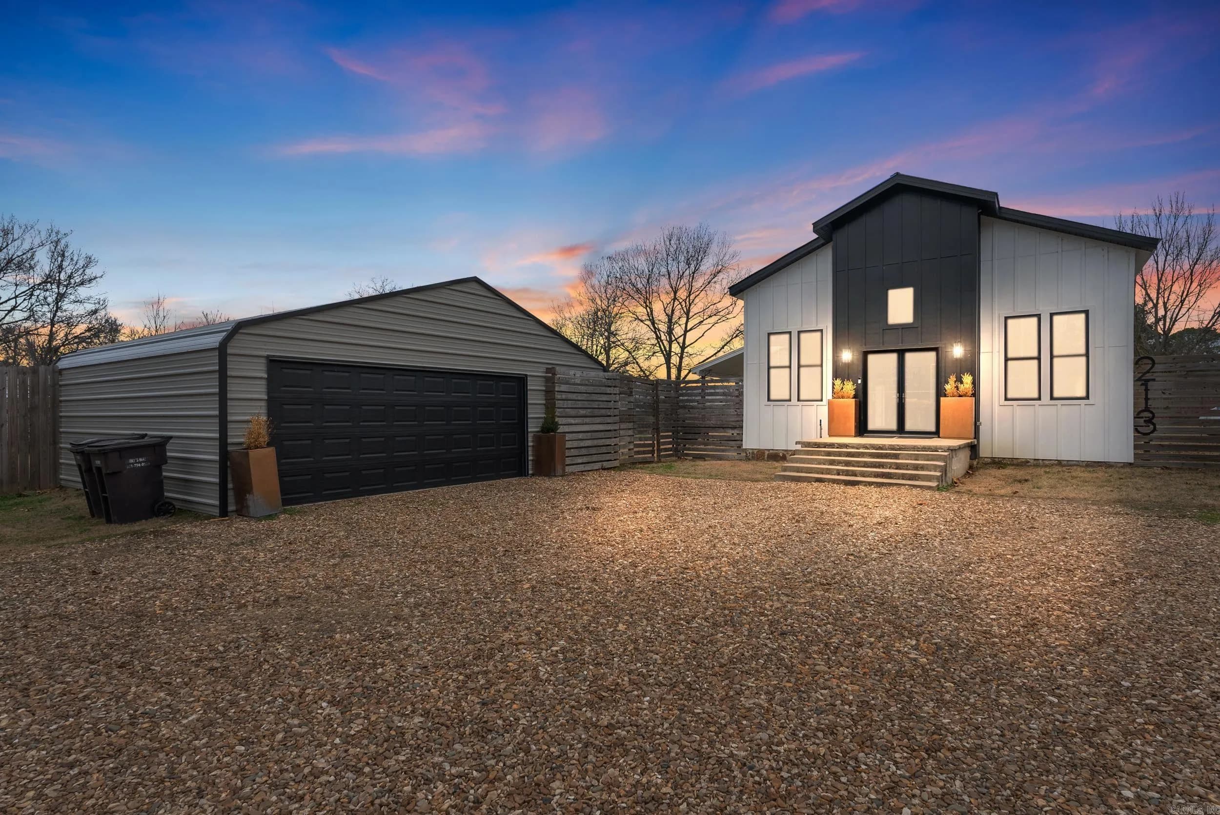 Property at 213  Volman - Image 36