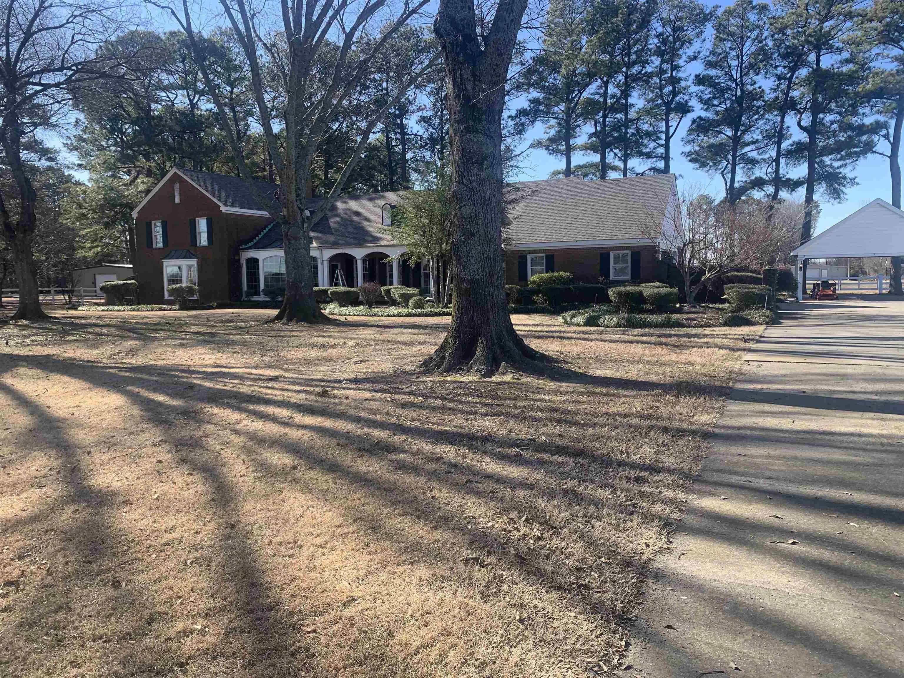 Property at 52  Northcutt - Image 3
