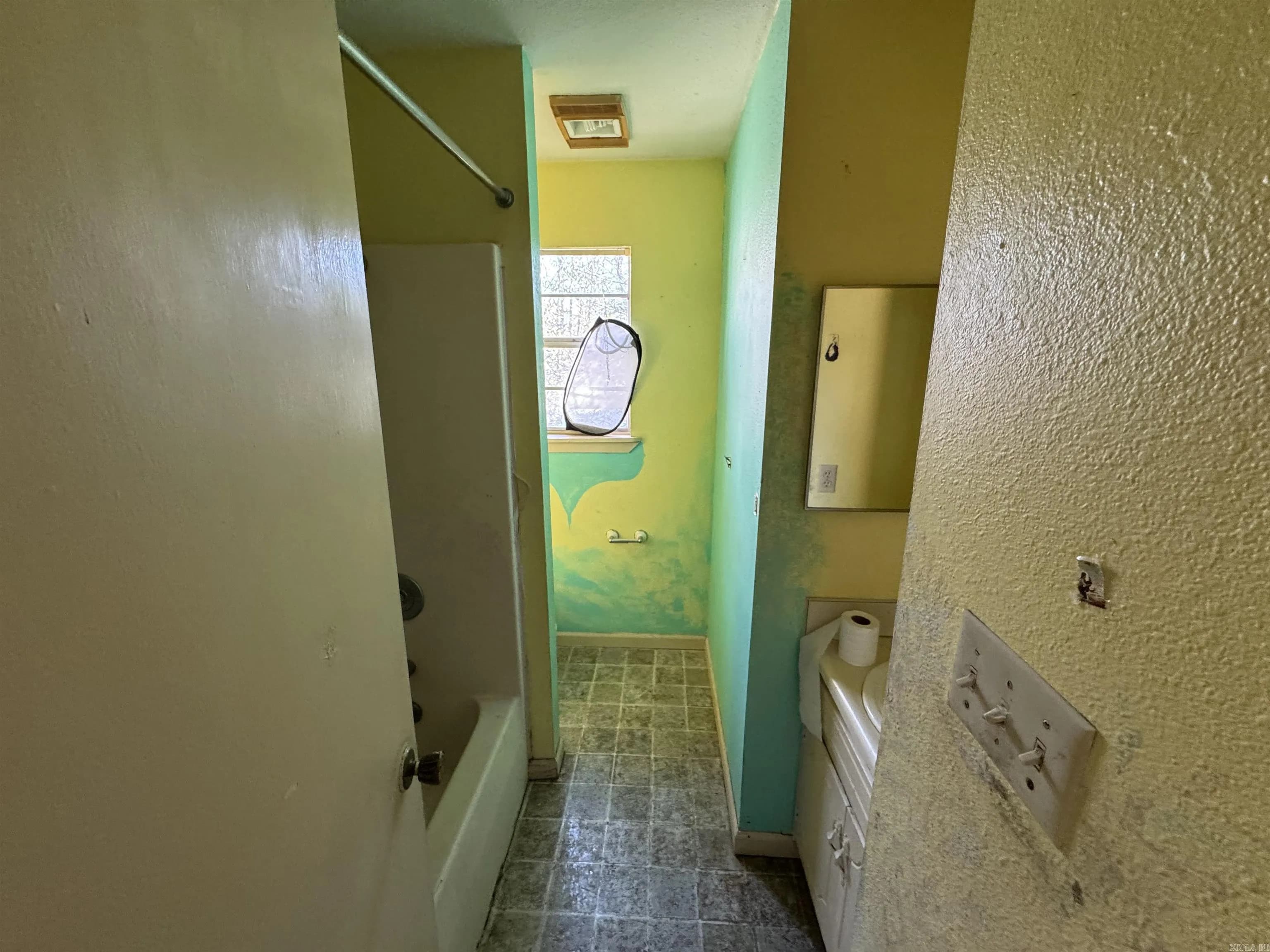 Property at 283  Woodlawn - Image 10