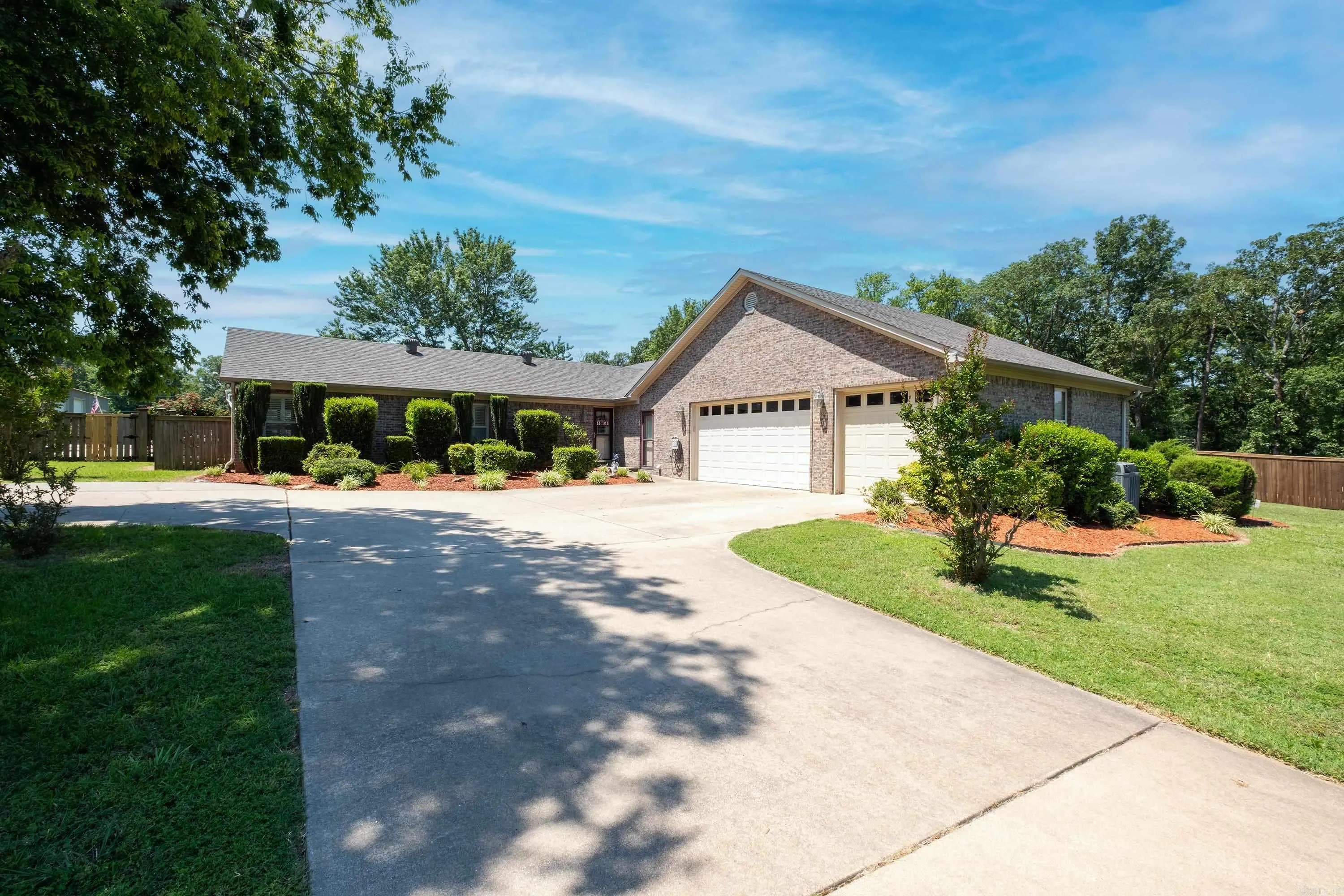 Property at 4025  Vineyard - Image 7
