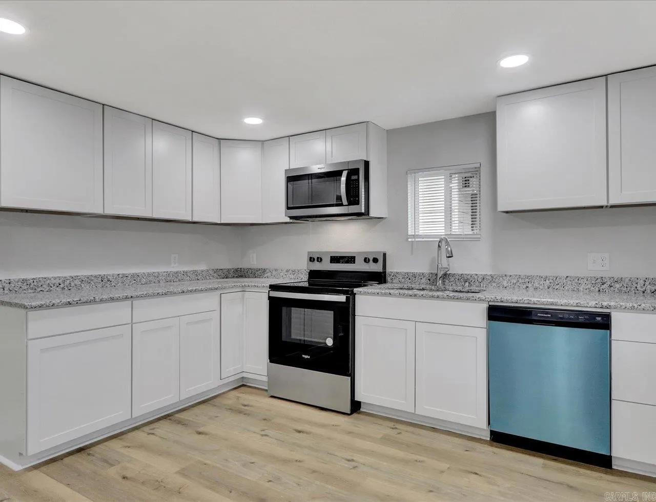 Property at 213  Barrett - Image 7