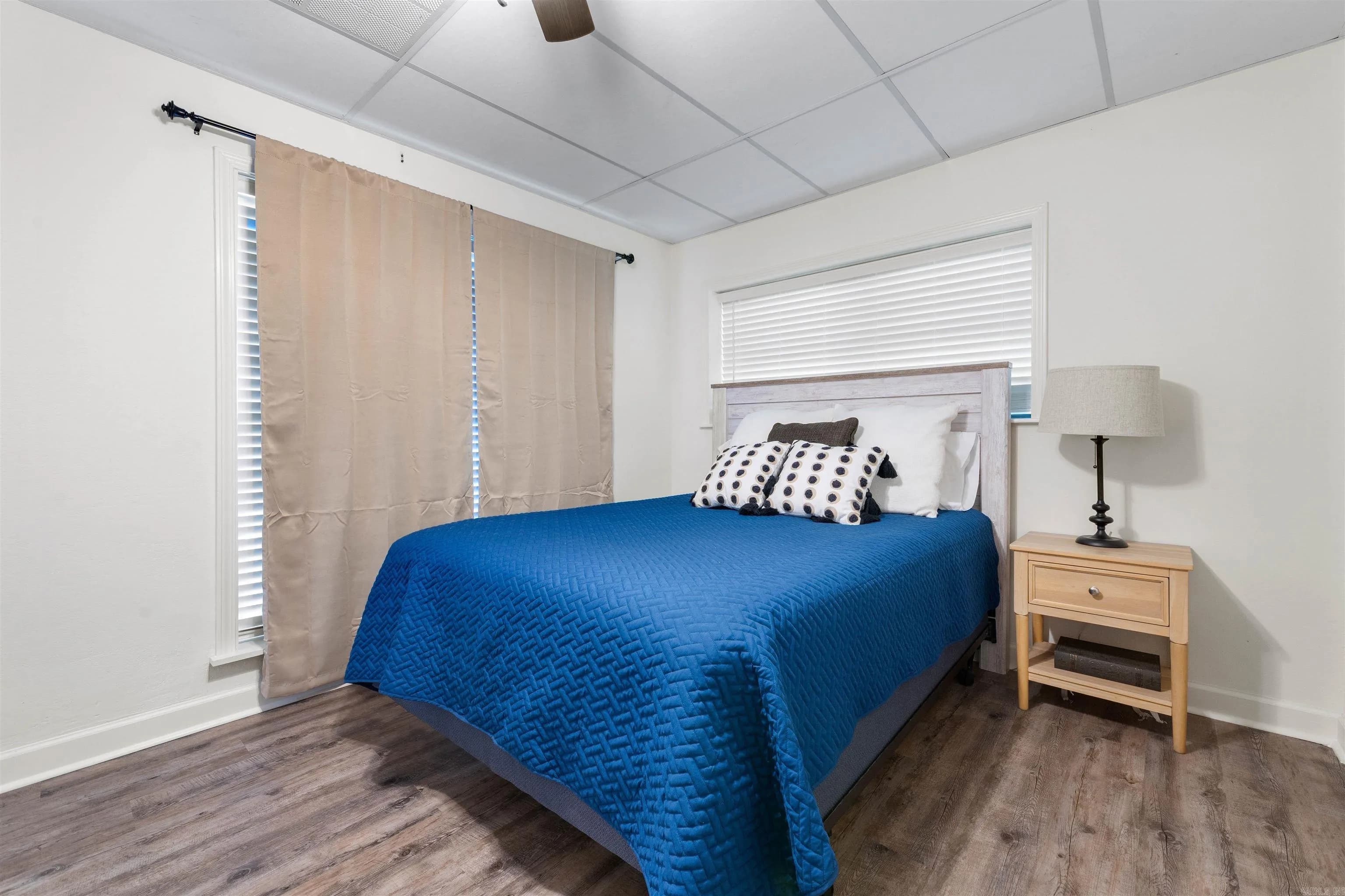 Property at 198  Wildflower - Image 36