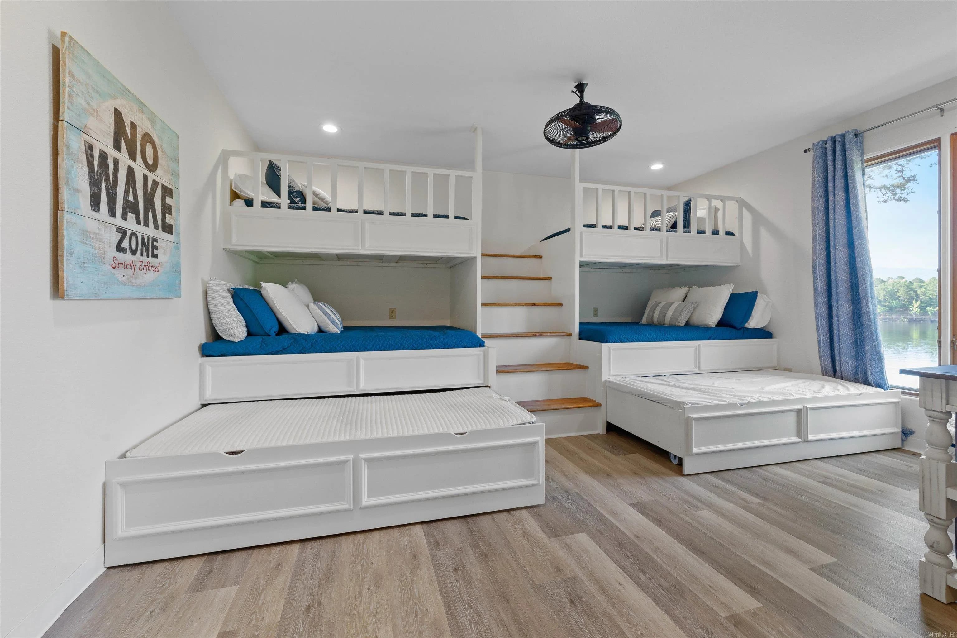 Property at 198  Wildflower - Image 34