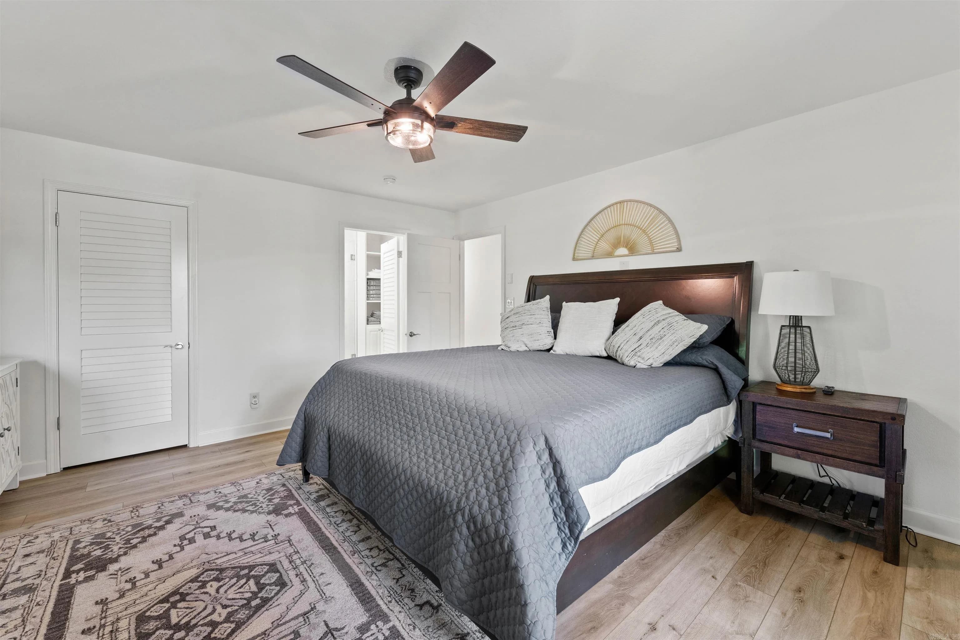 Property at 198  Wildflower - Image 24