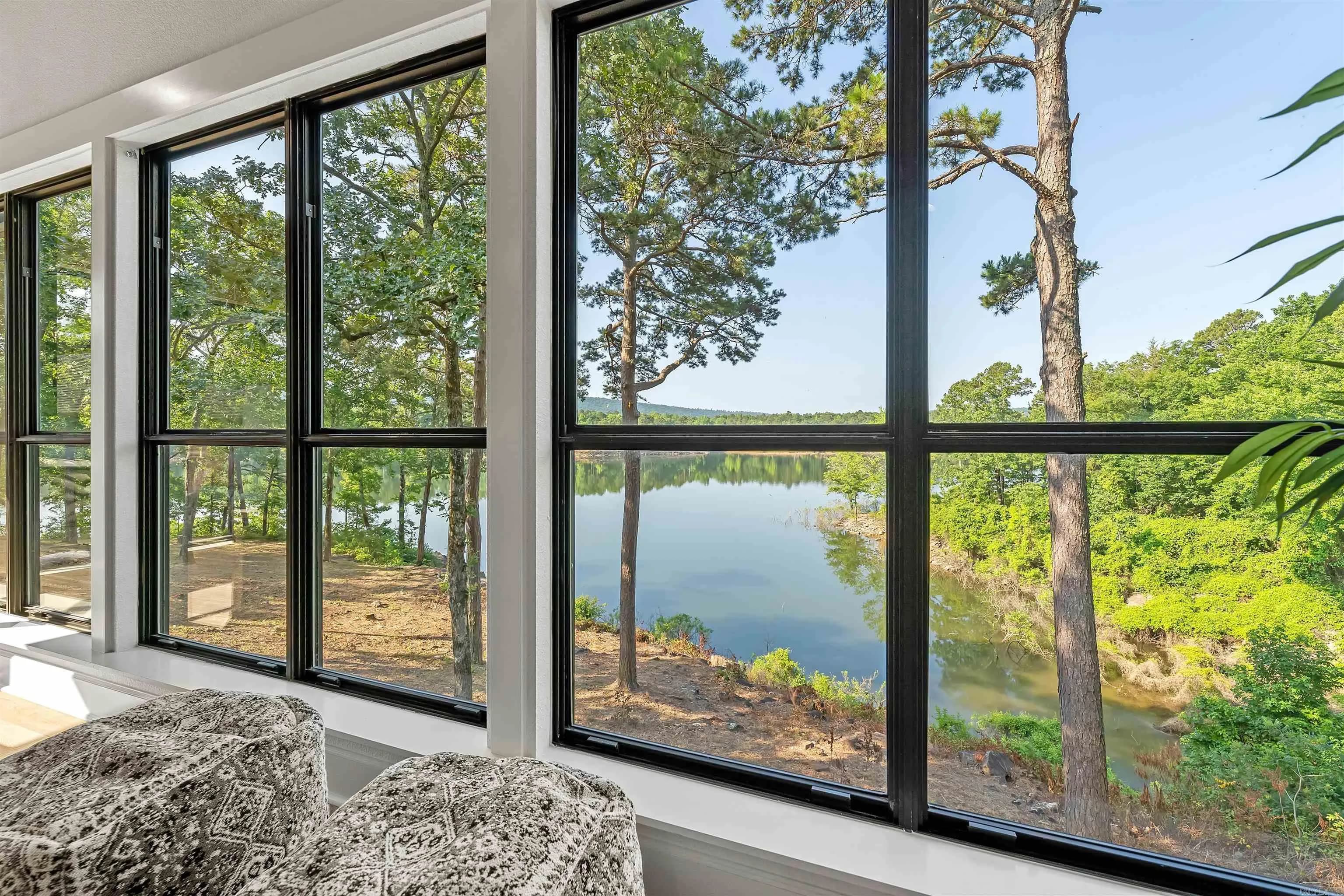 Property at 198  Wildflower - Image 14