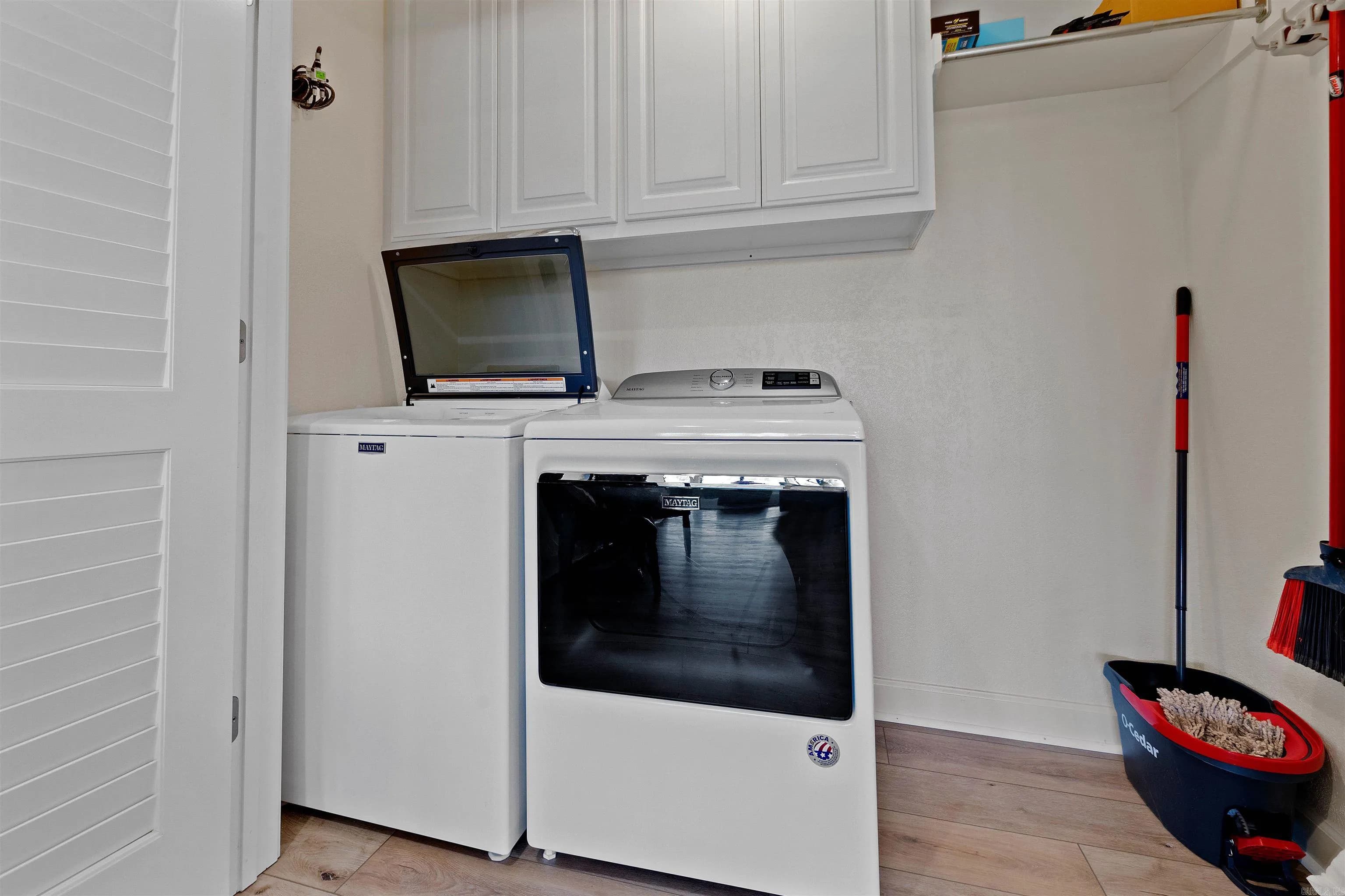 Property at 198  Wildflower - Image 42