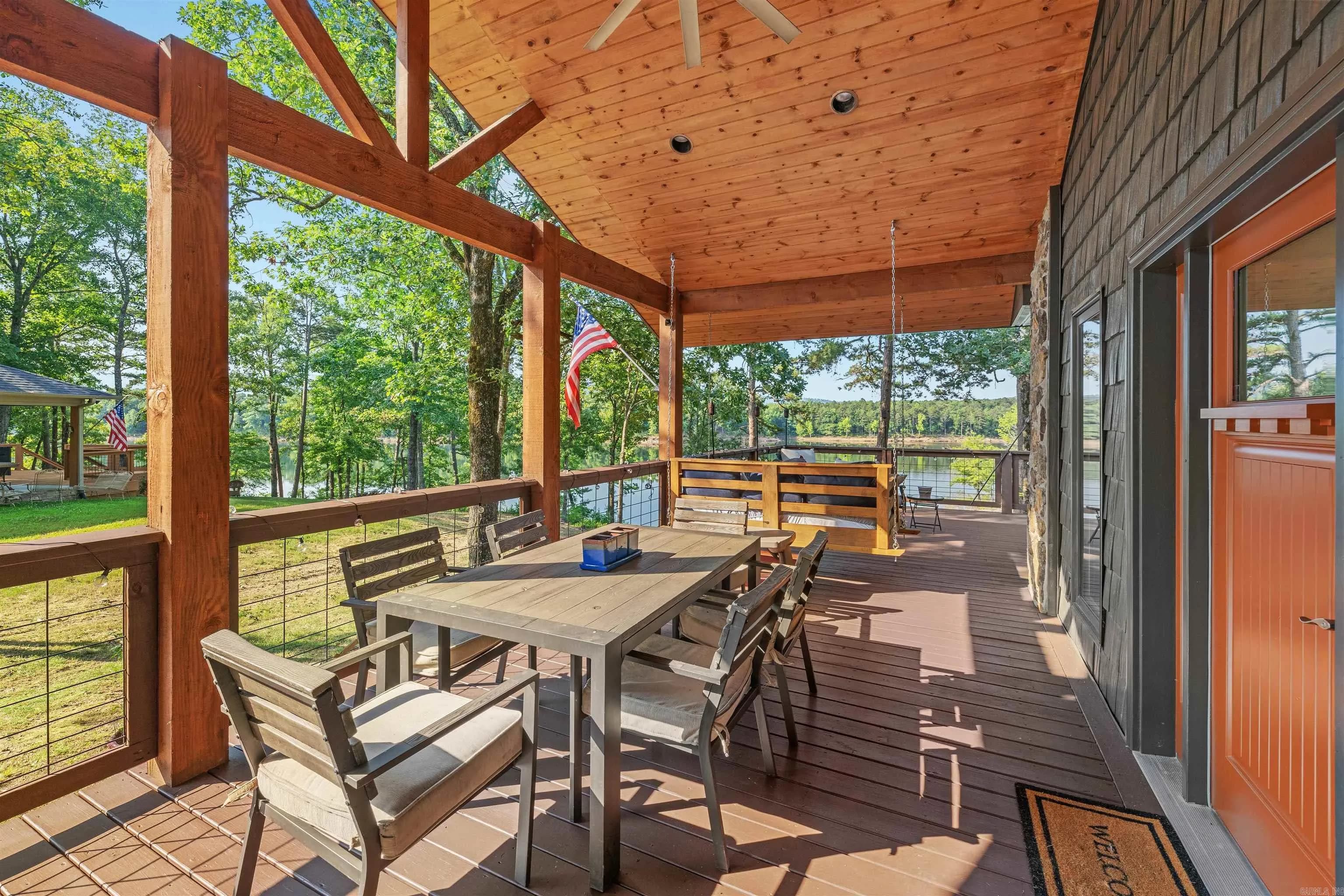 Property at 198  Wildflower - Image 8