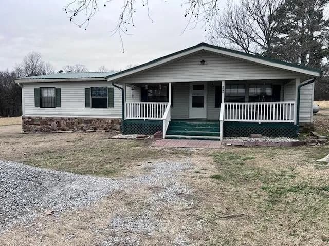 Property at 590  Oak grove - Image 2