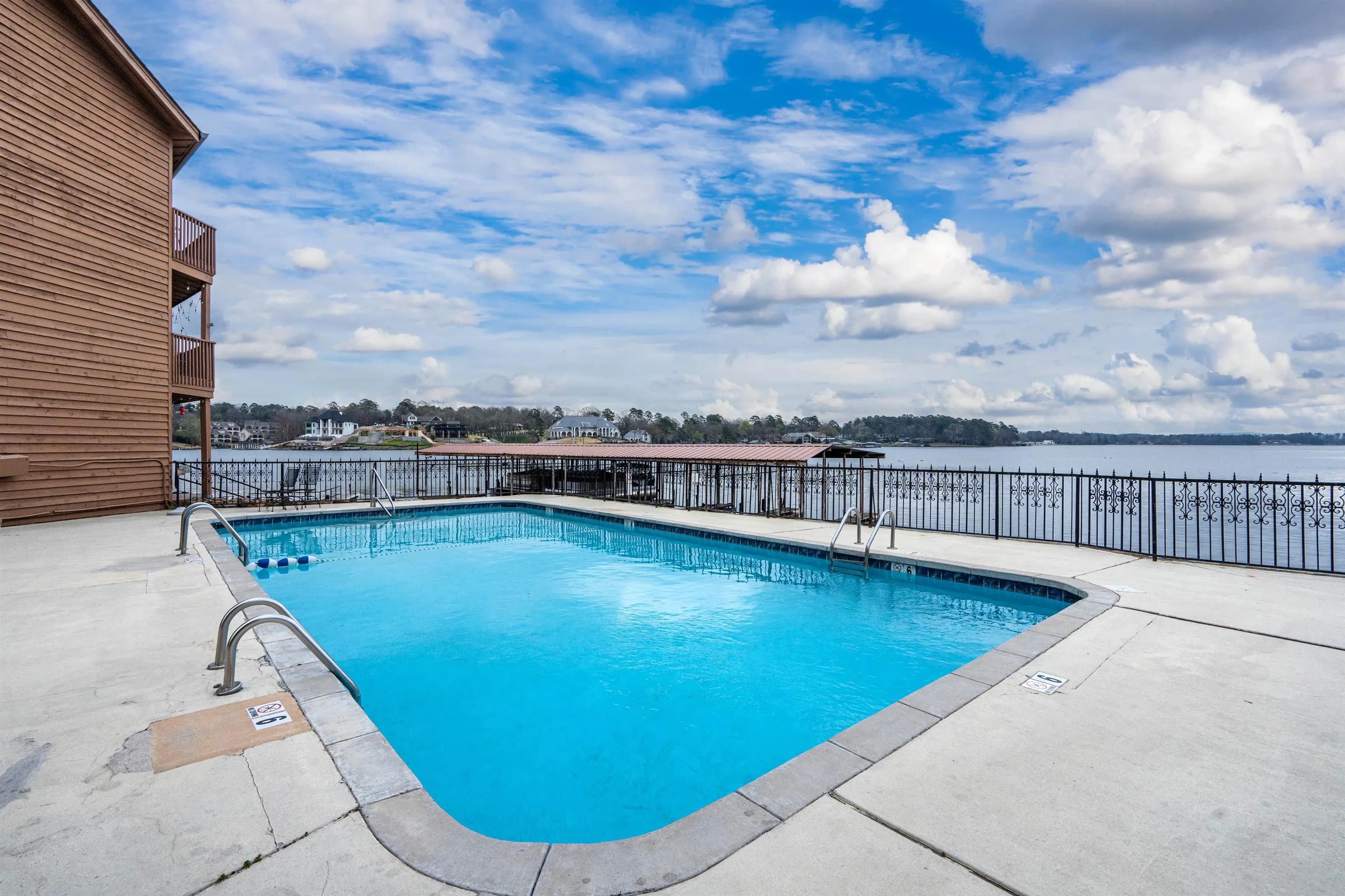Property at 310  Kleinshore, C-1 - Image 46