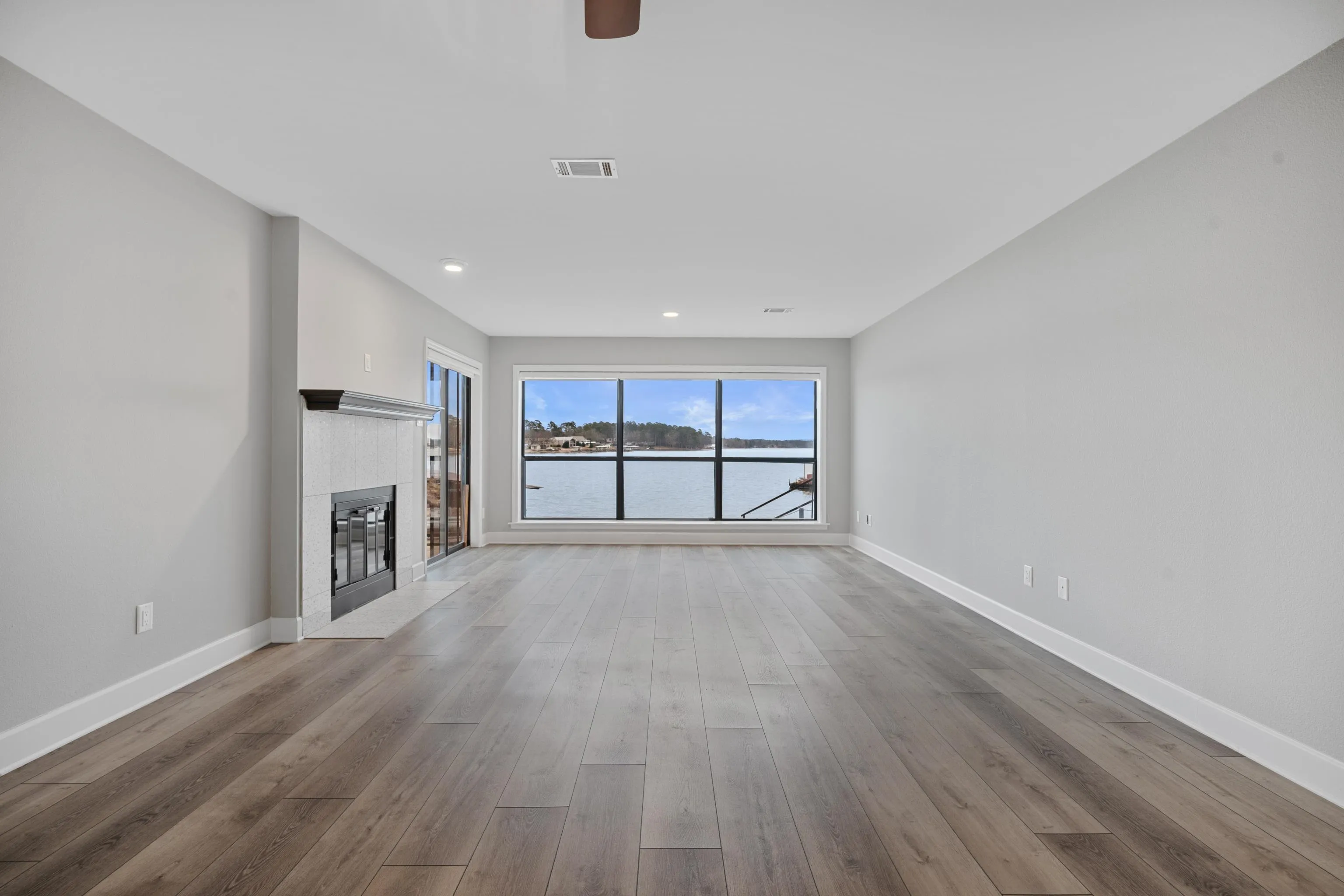 Property at 310  Kleinshore, C-1 - Image 5