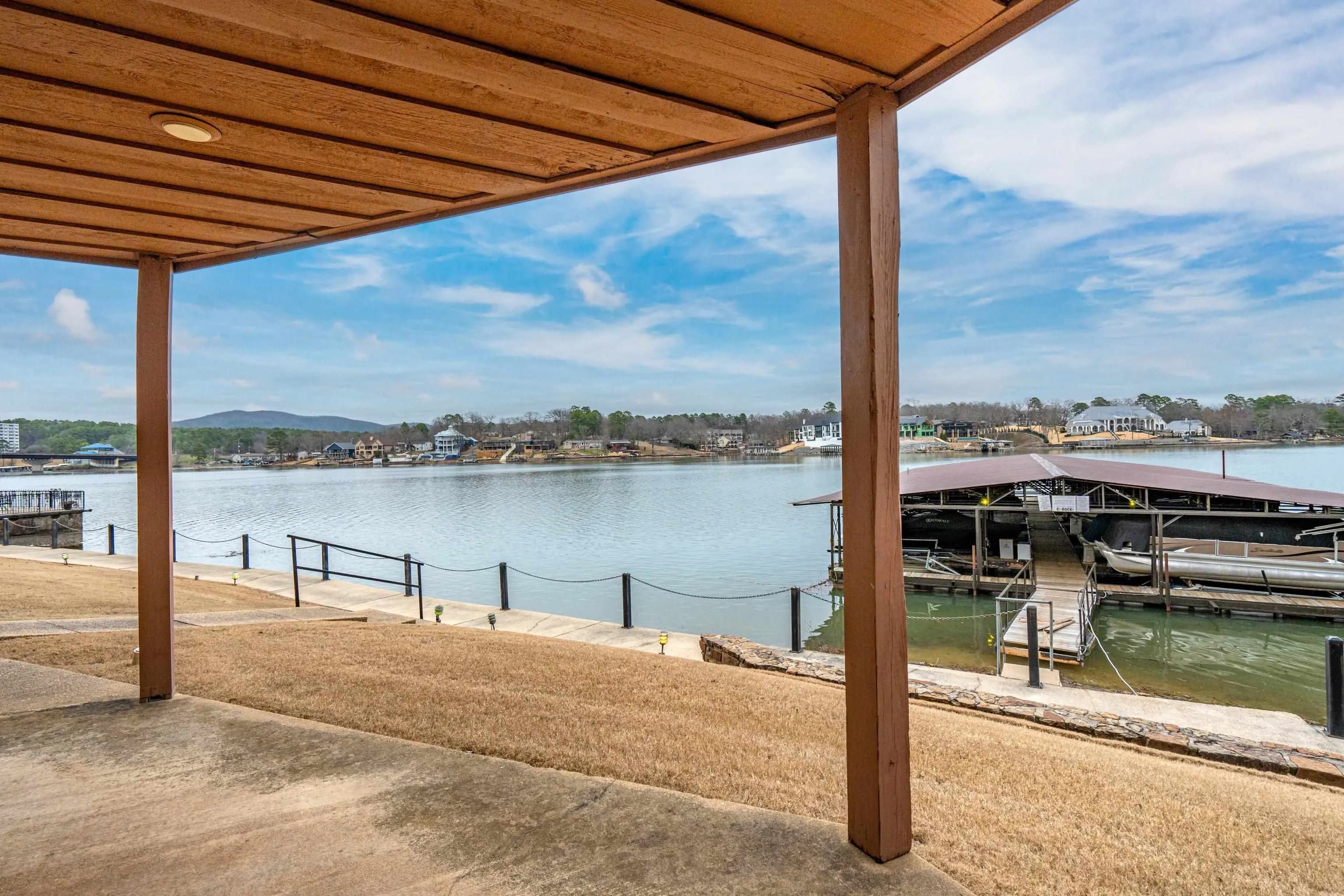 Property at 310  Kleinshore, C-1 - Image 28