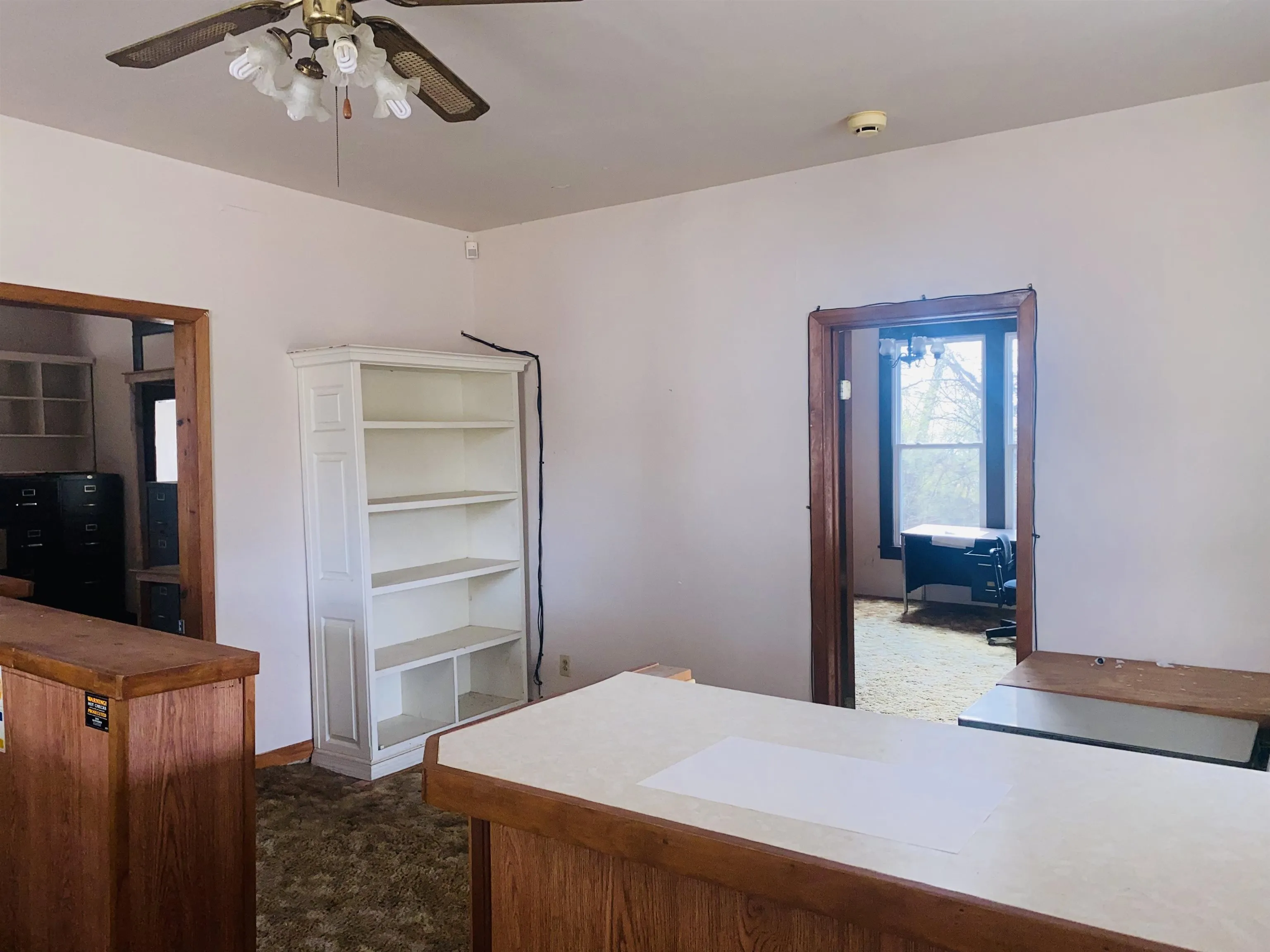 Property at 601  Searcy - Image 10