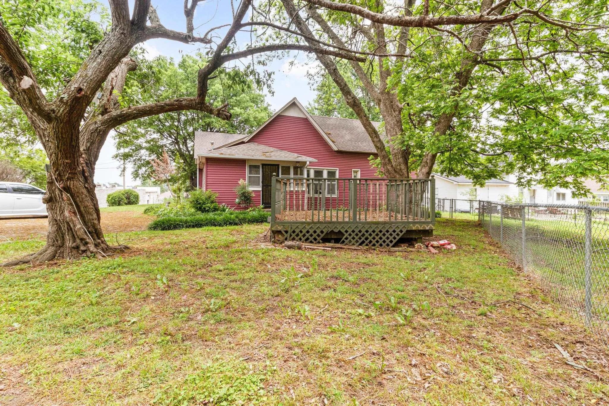 Property at 520 S 7th street - Image 8