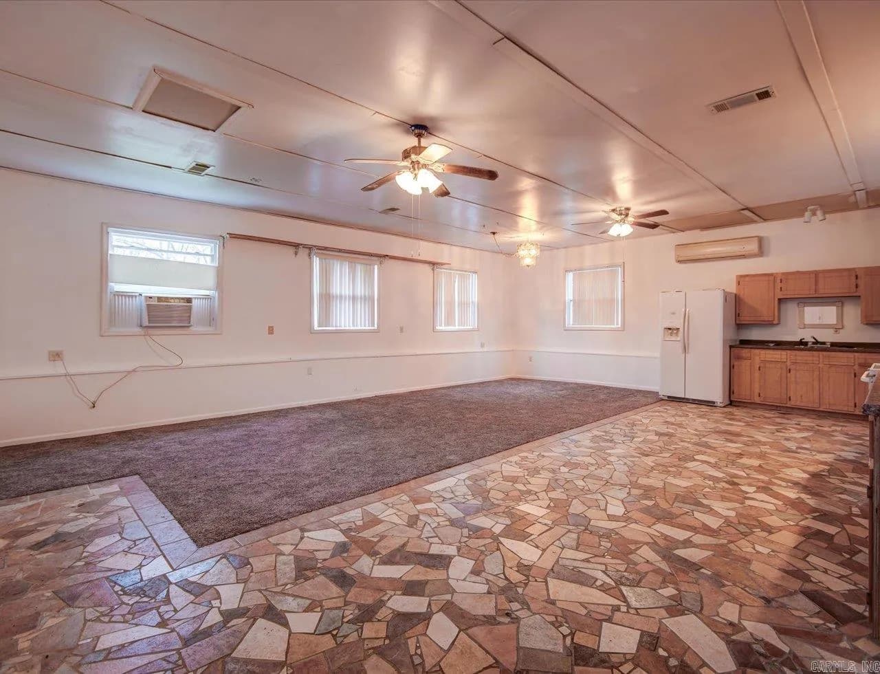 Property at 618  Shady heights rd - Image 40