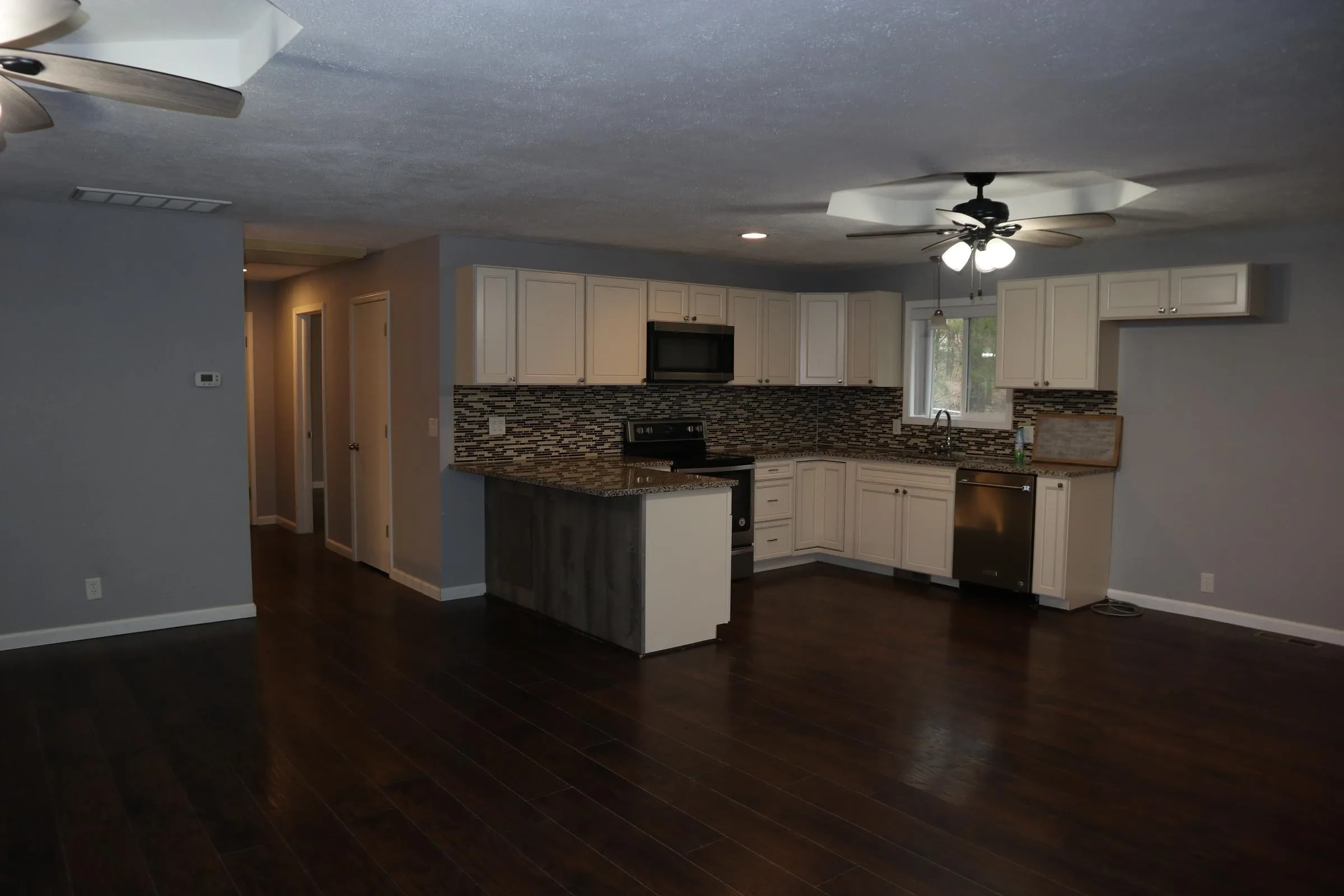 Property at 361 N Cedar st - Image 10