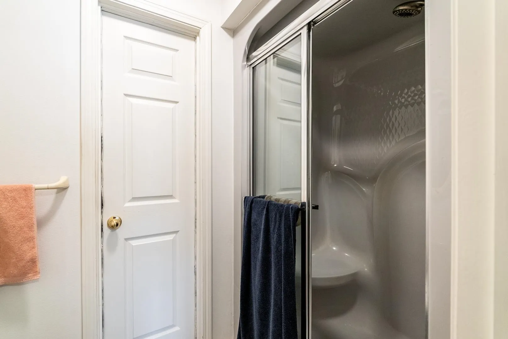 Property at 2325  Hermes - Image 17