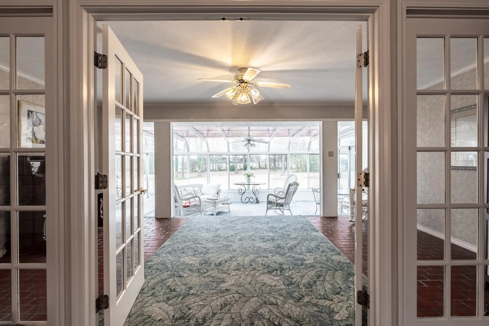 Property at 2325  Hermes - Image 22