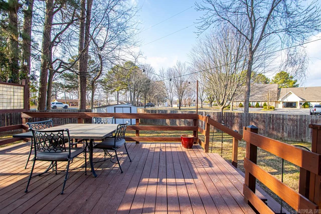 Property at 8  Cherokee circle - Image 33
