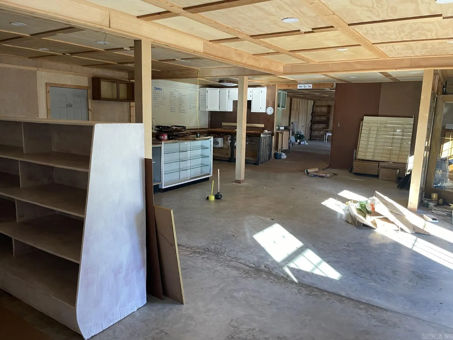 Property at 8201  Edgemont rd - Image 6