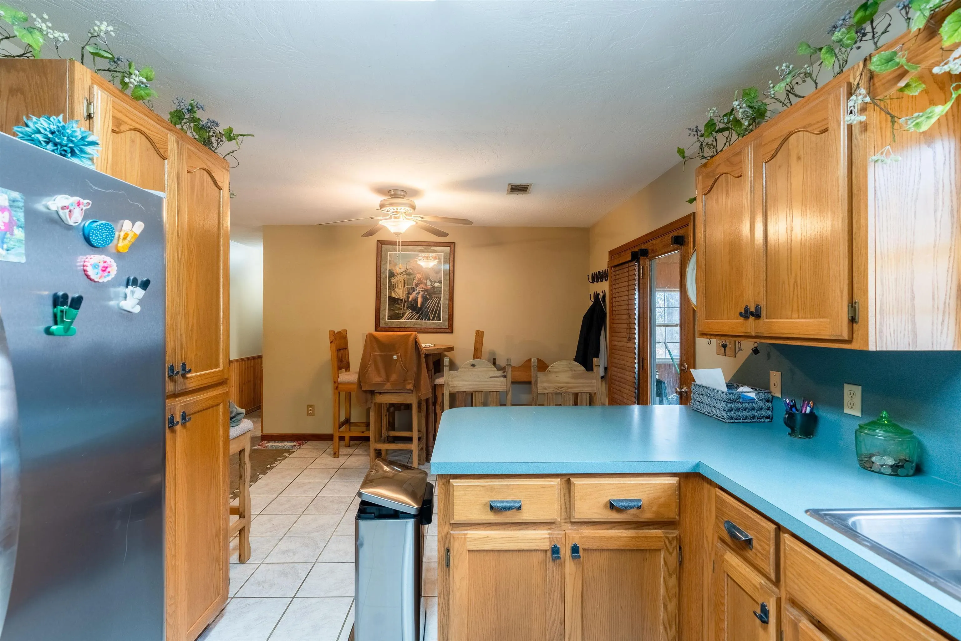 Property at 425  Graham - Image 6