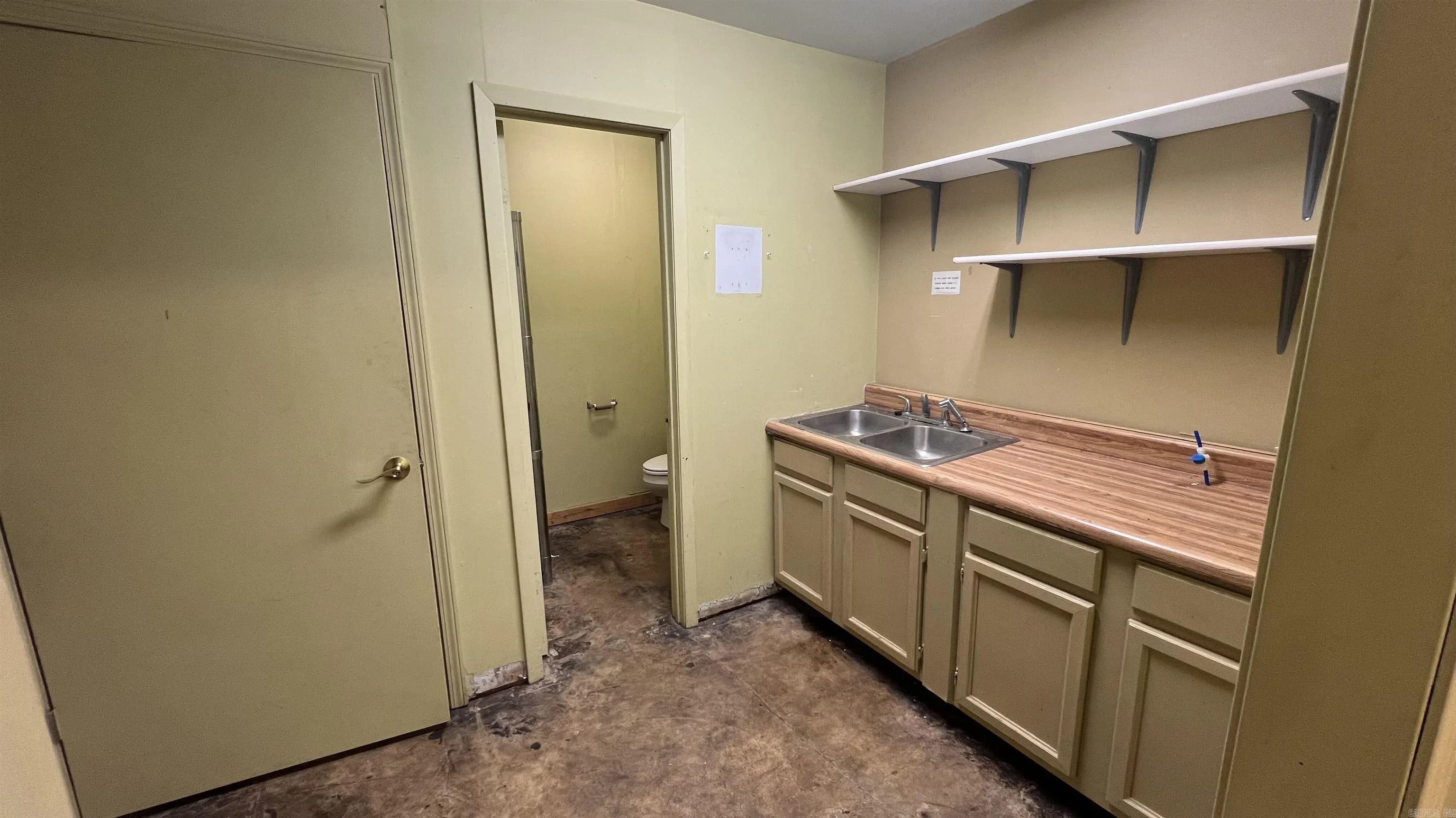 Property at 18709  Interstate 30 frontage rd - Image 29