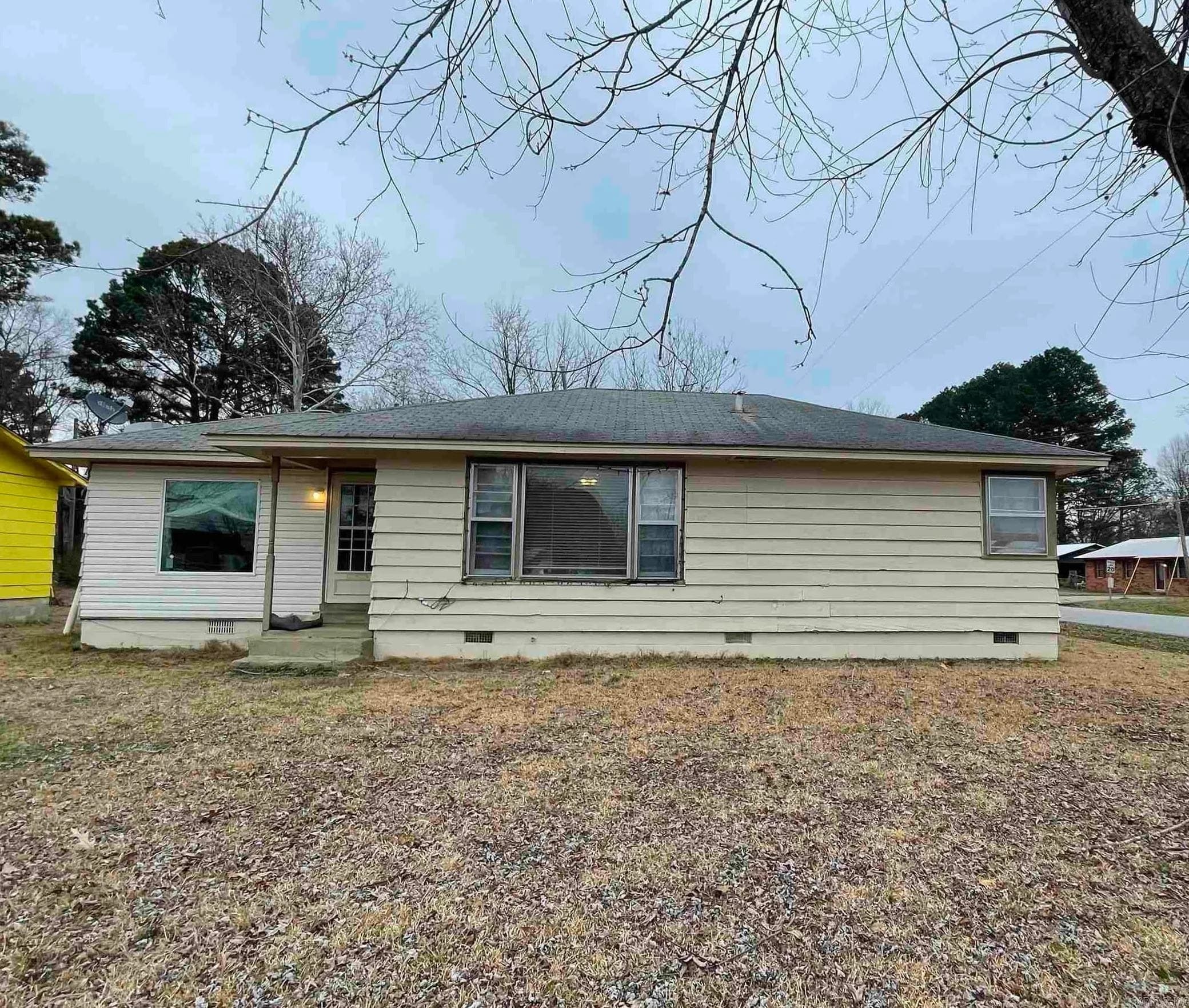 Property at 601 W Wilbur mills - Image 1