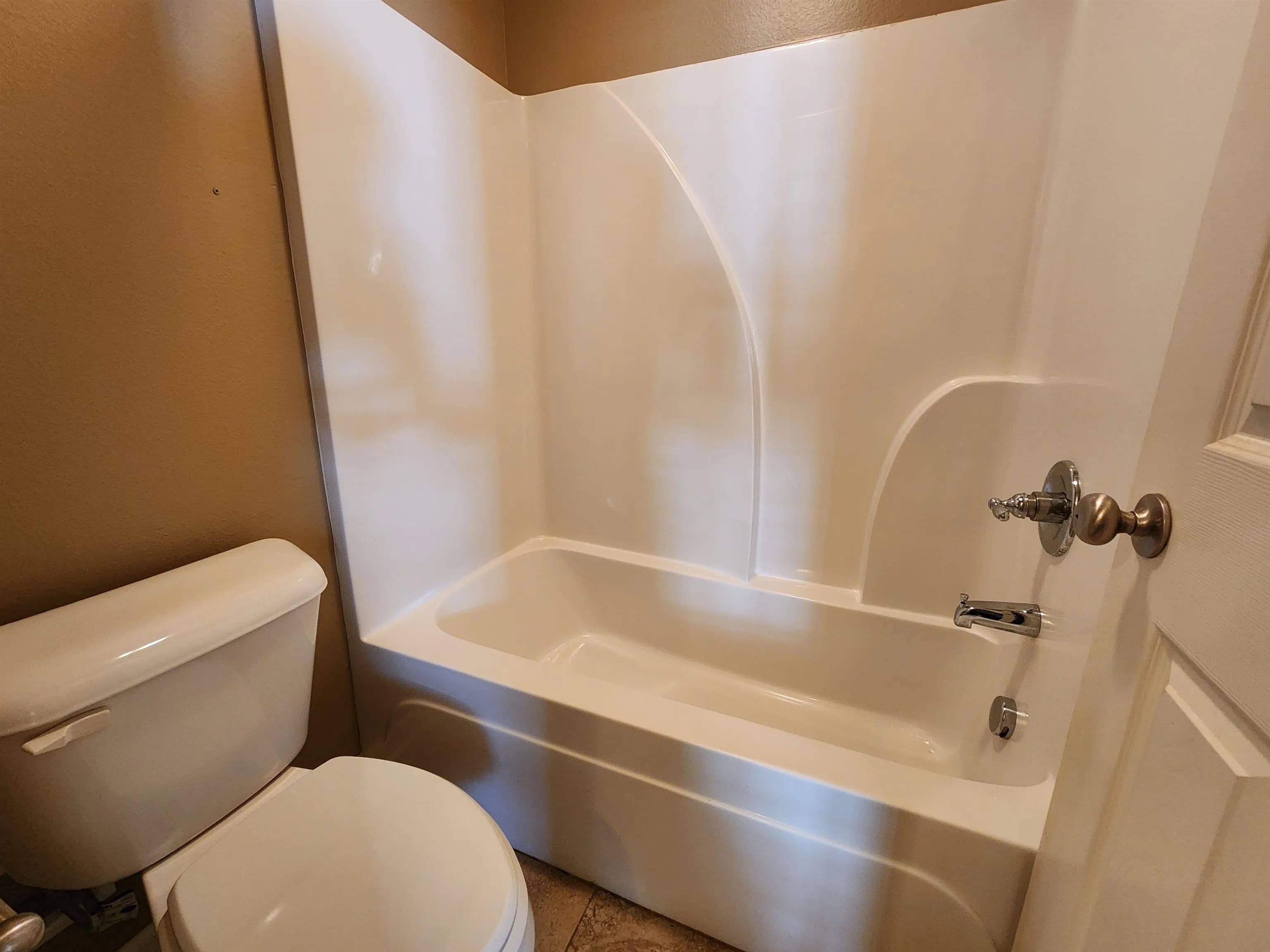 Property at 3537  Terrace hill - Image 6