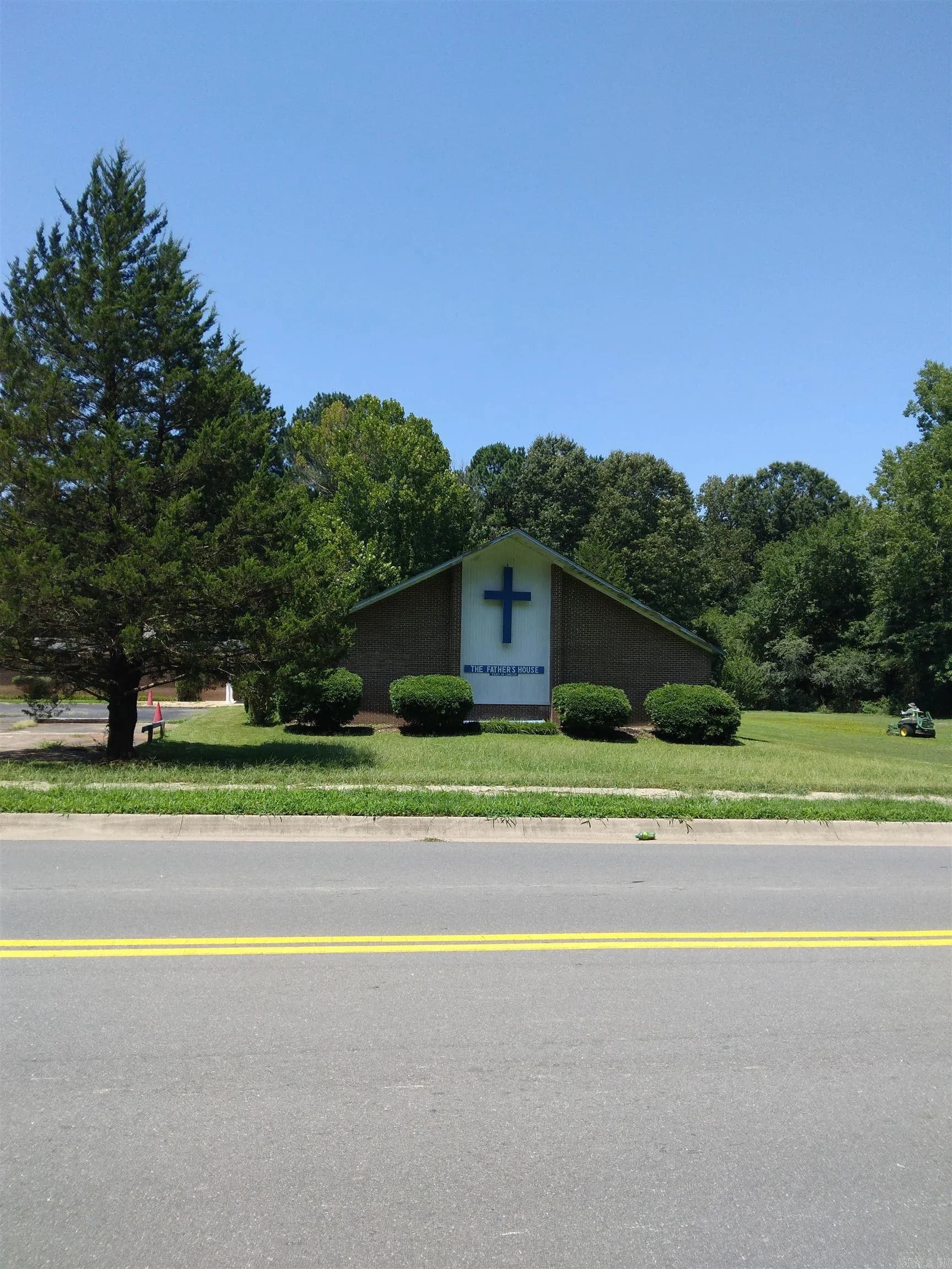 Property at 7320 N Chicot - Image 1