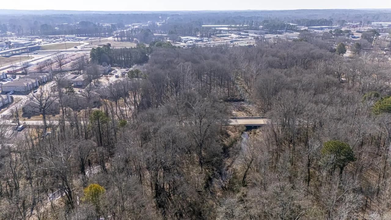 Property at 7320 N Chicot - Image 8
