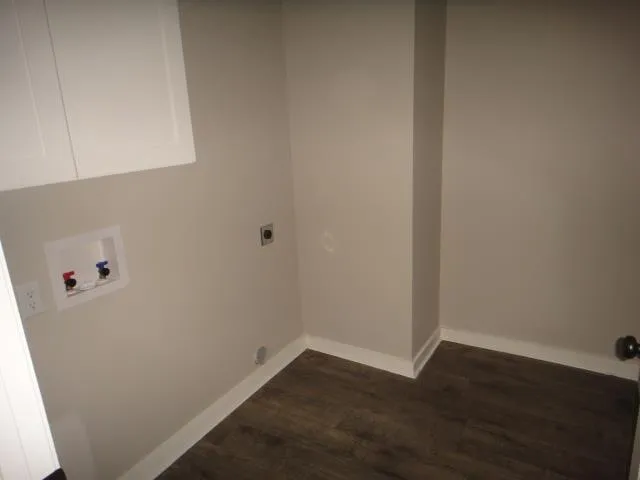 Property at 137  Lloyd henderson - Image 19
