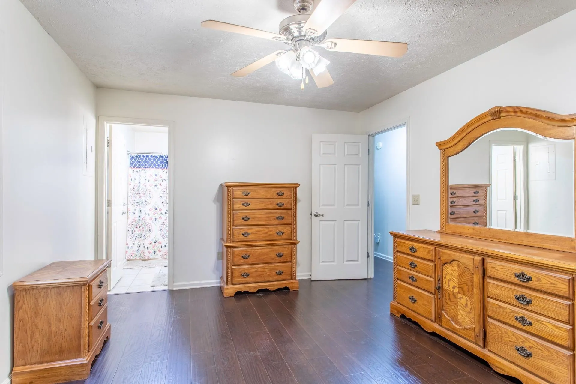 Property at 39  Emma - Image 10