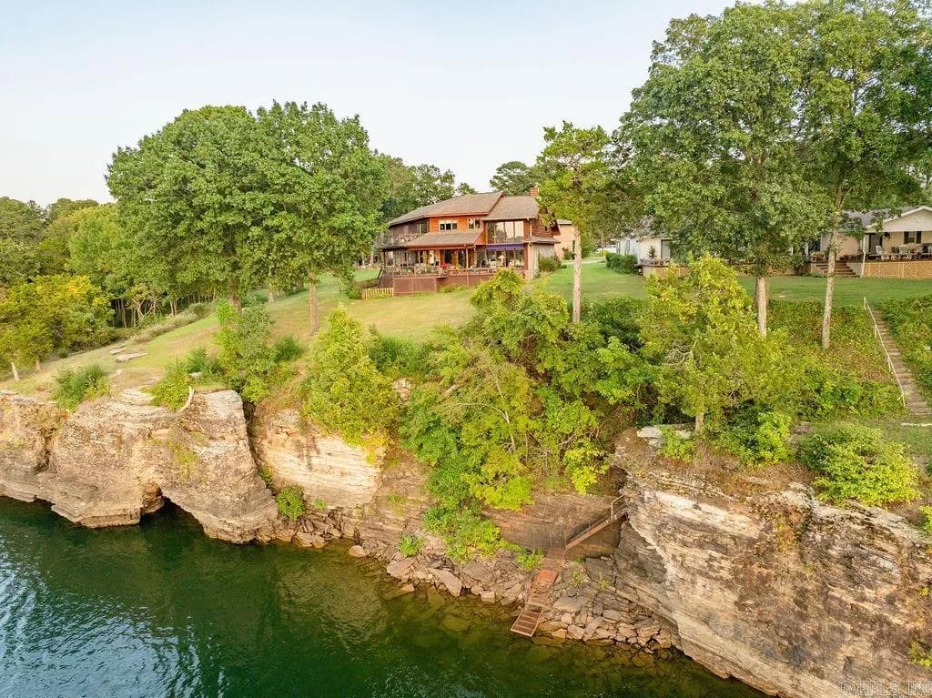 Property at 950  Anderson circle - Image 6