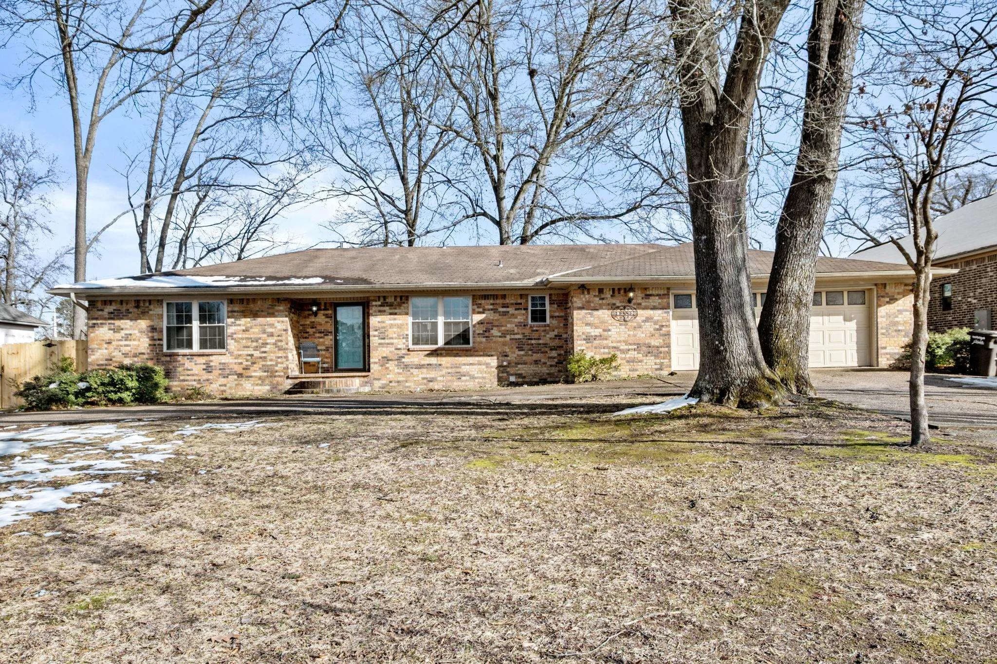 Property at 1017 N Jeff davis - Image 1