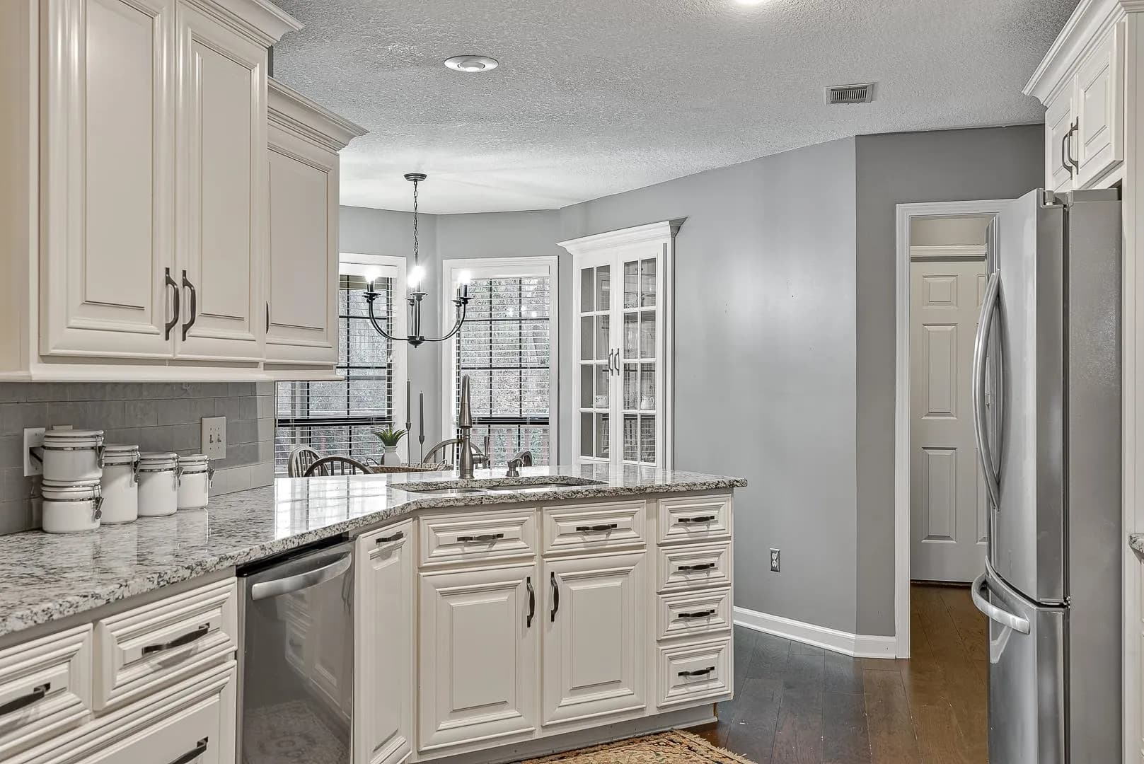 Property at 603  Old canyon - Image 8
