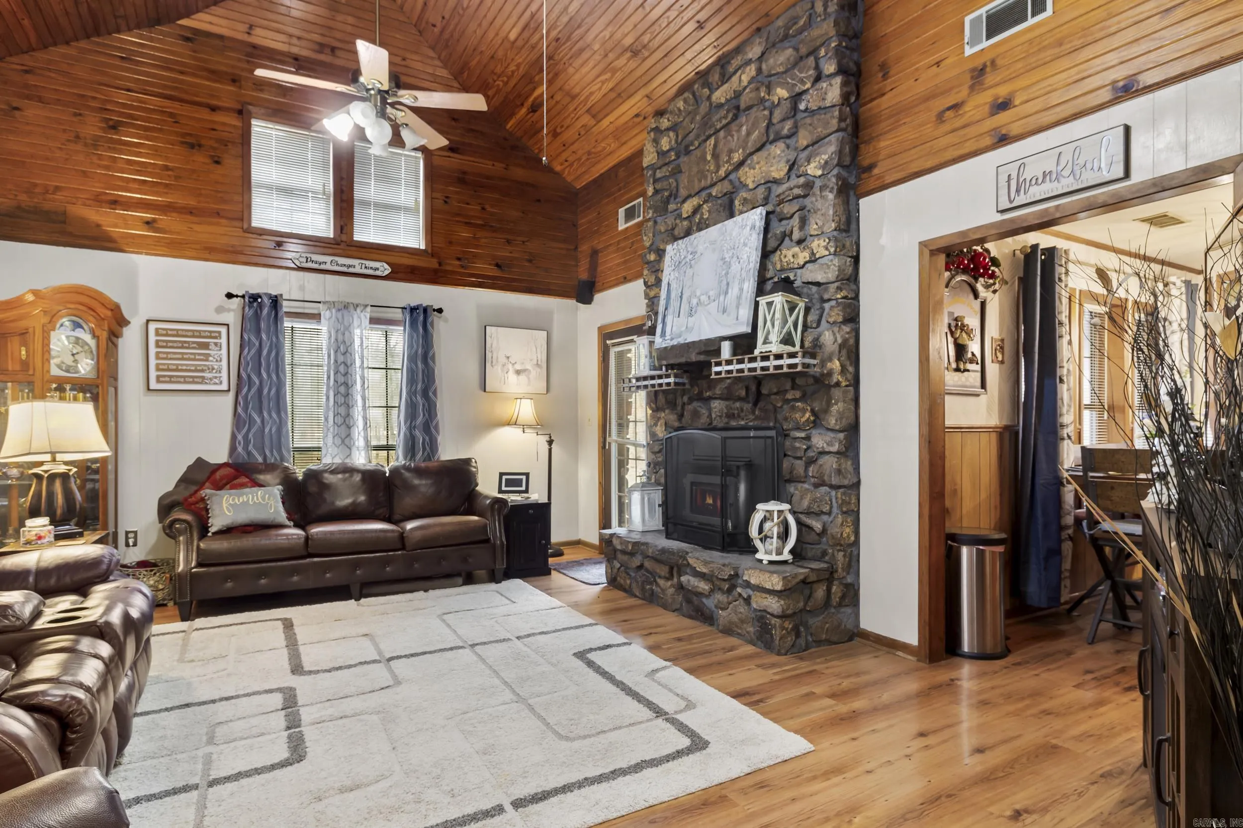 Property at 8207  Rolling manor - Image 6