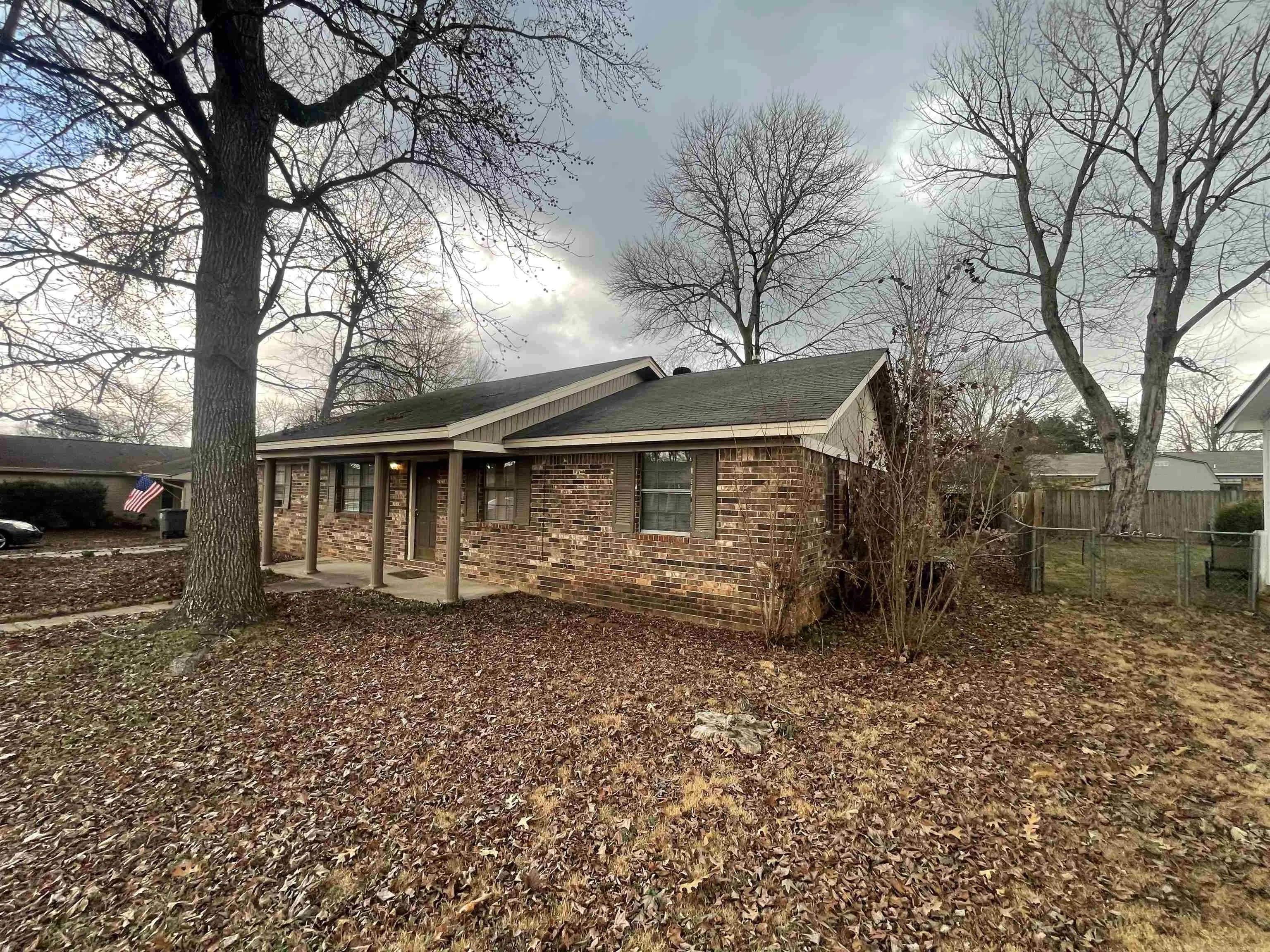 Property at 69  Sherwood - Image 5